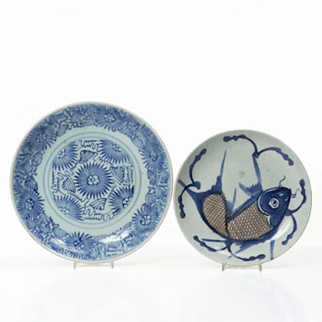 A pair of plates, Late Qing dynasty.