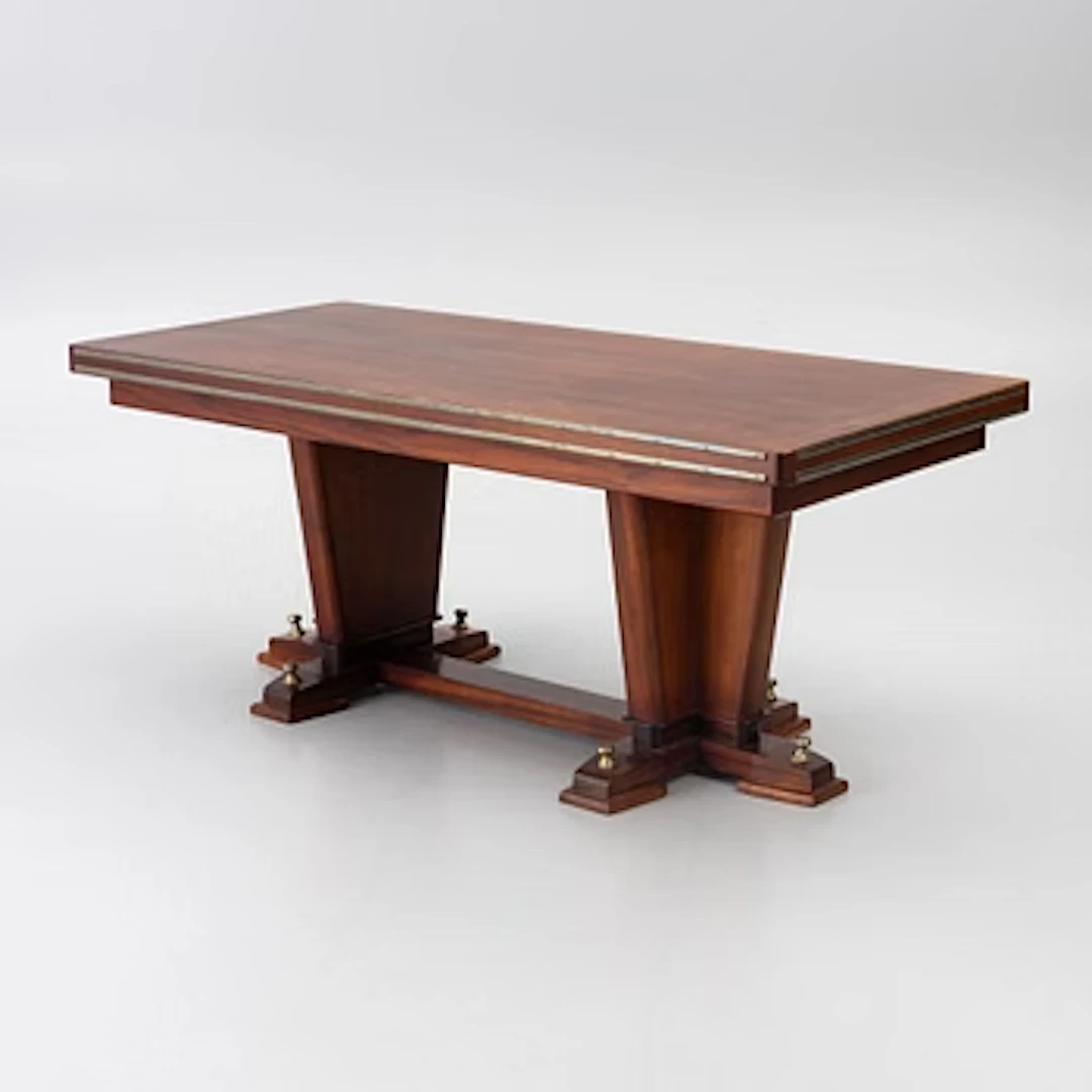 Dining table, 20th century.