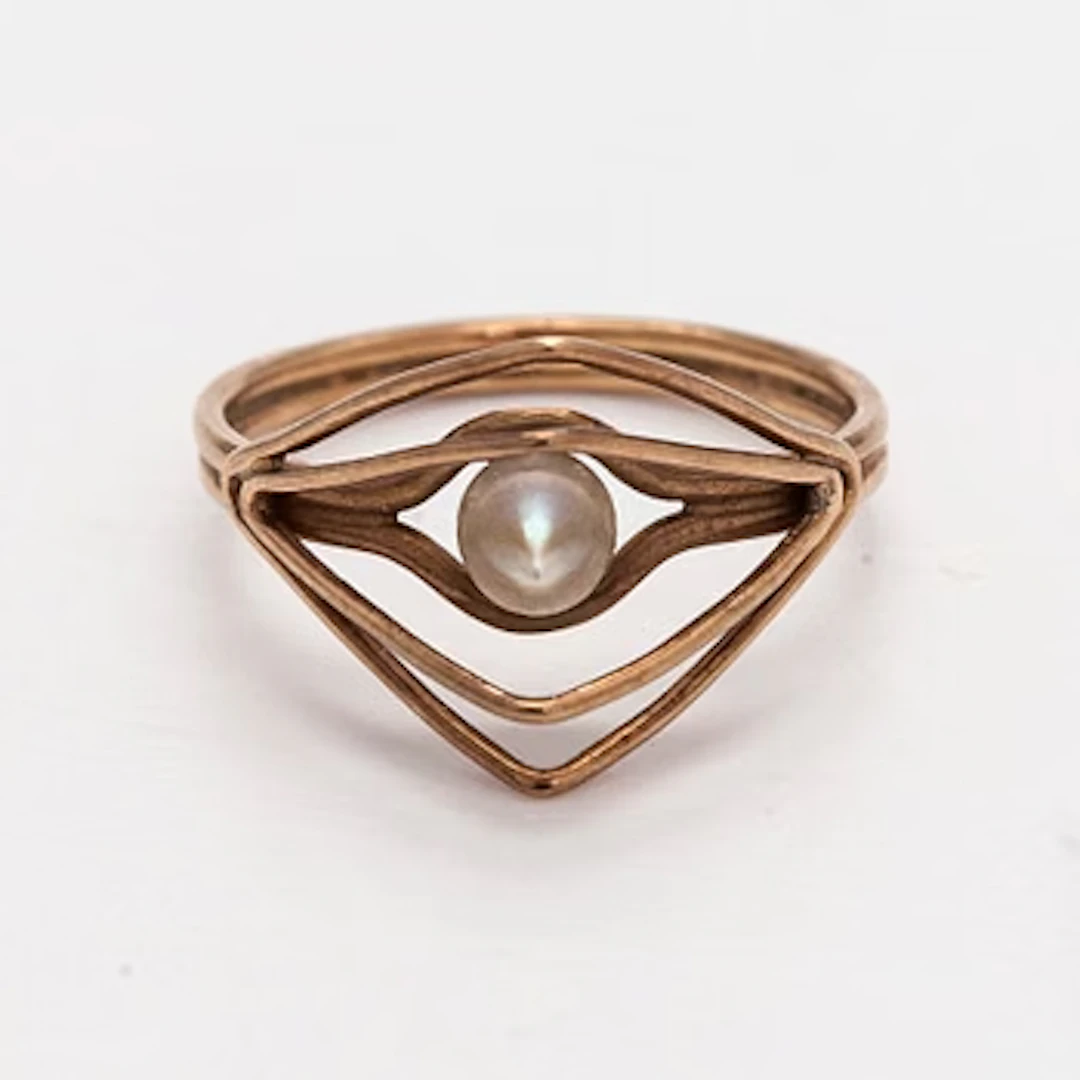 Ring, cultured pearl, 14K gold.