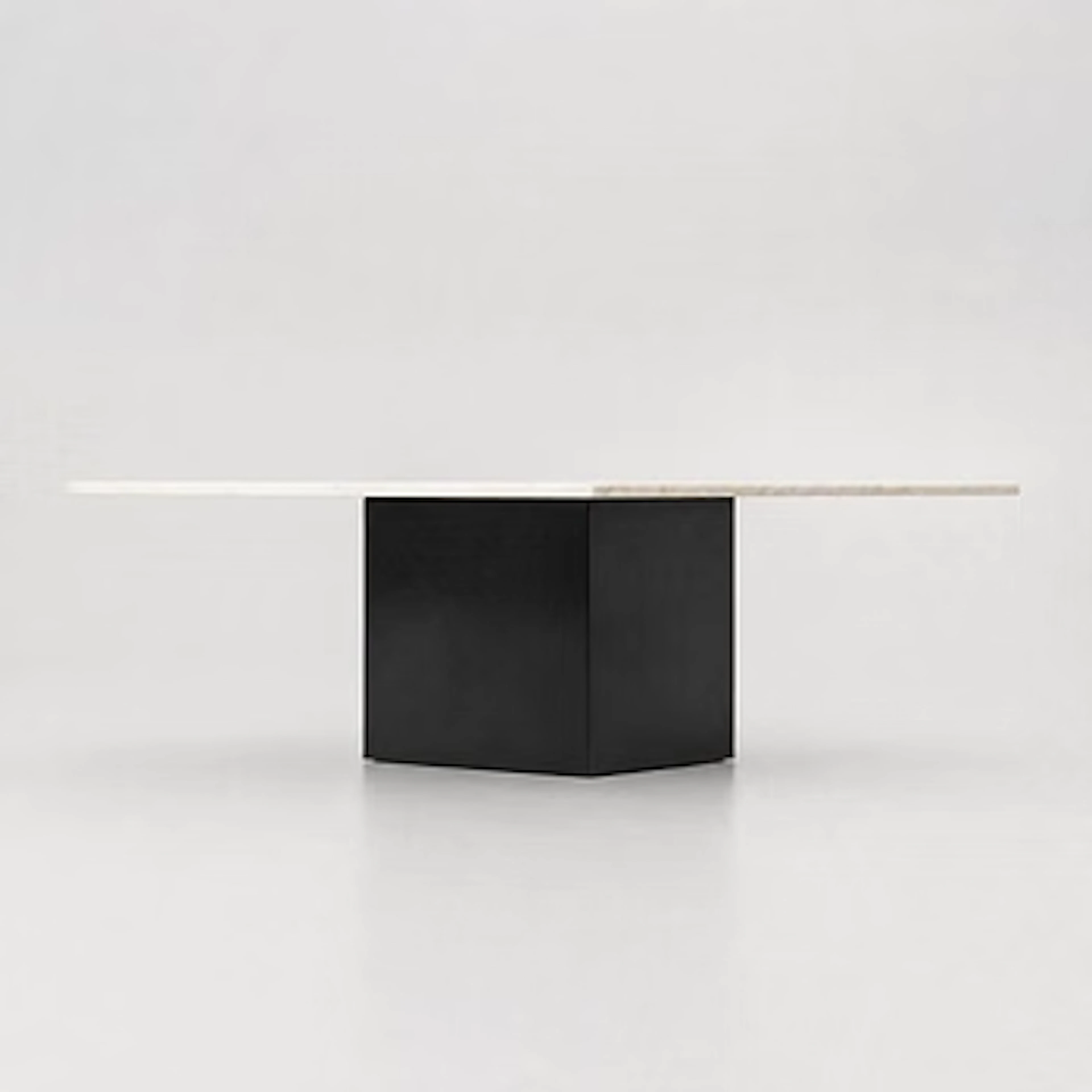 Coffee table, late 20th/early 21st century.