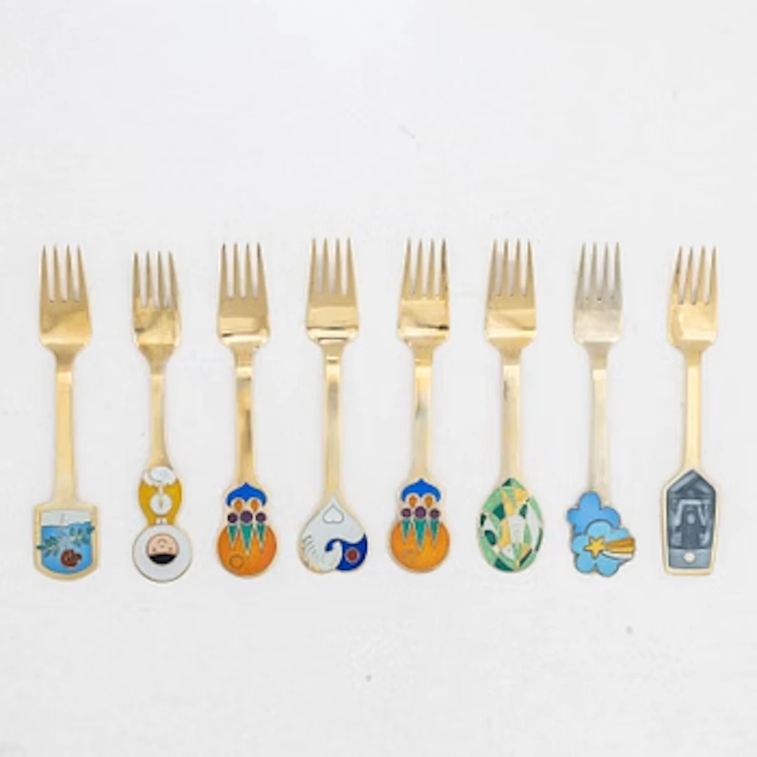Anton Michelsen, Annual/Christmas spoons, 8 pcs, gilt sterling silver