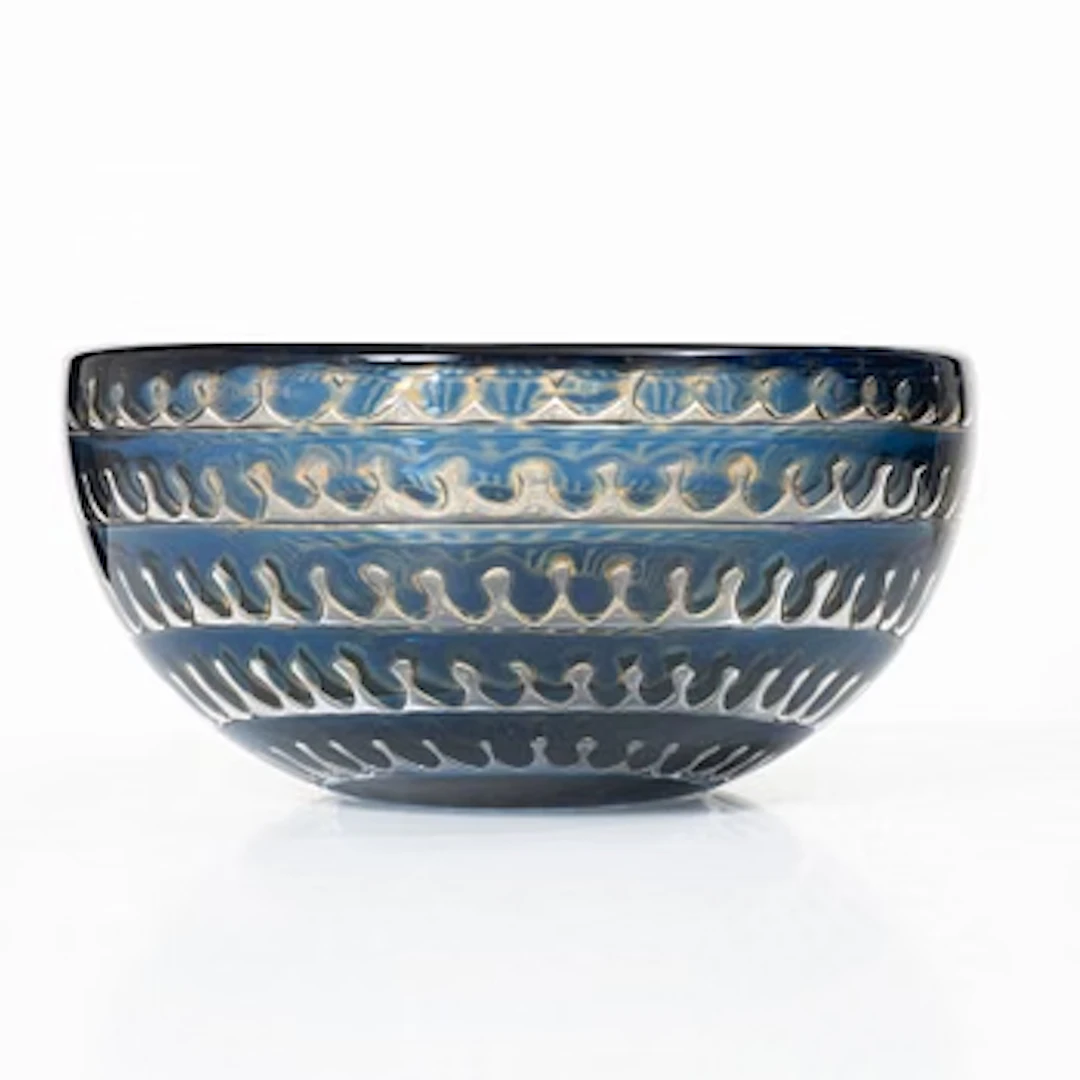 Edvin Öhrström, an Ariel glass bowl, Orrefors 1976.