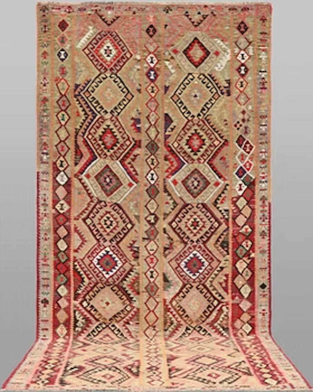 A Nomad Kelim Kord carpet, 387 x 185 cm.
