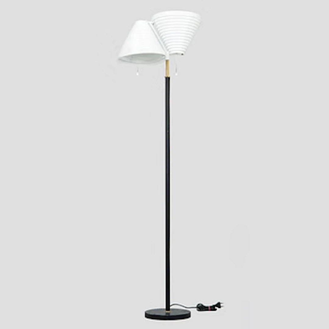 Alvar Aalto, An 'A 810' floor lamp, Valaisinpaja, 1980s.
