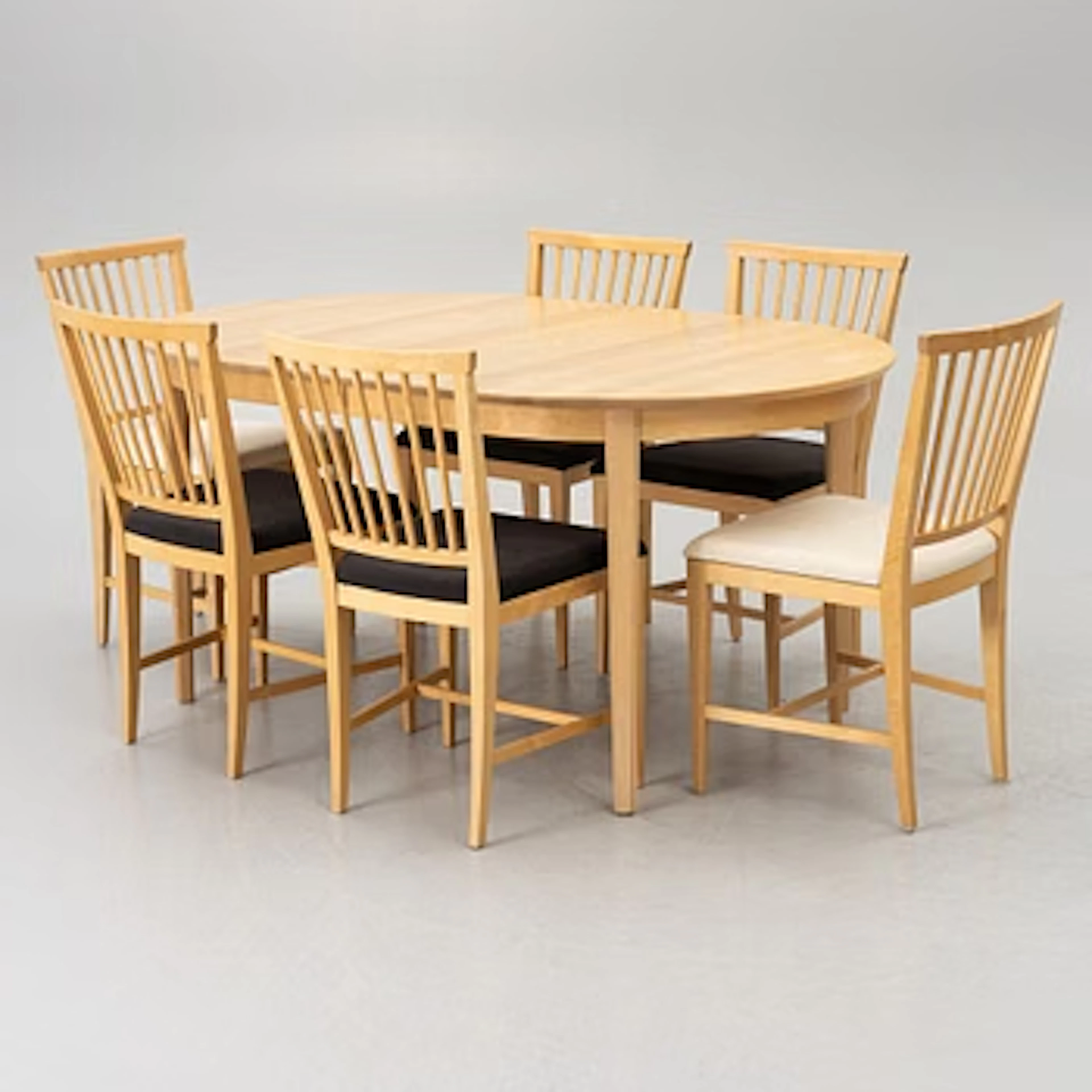 Carl Malmsten, Dining set, 9 pieces, “Vardags”, Stolab, 2013.