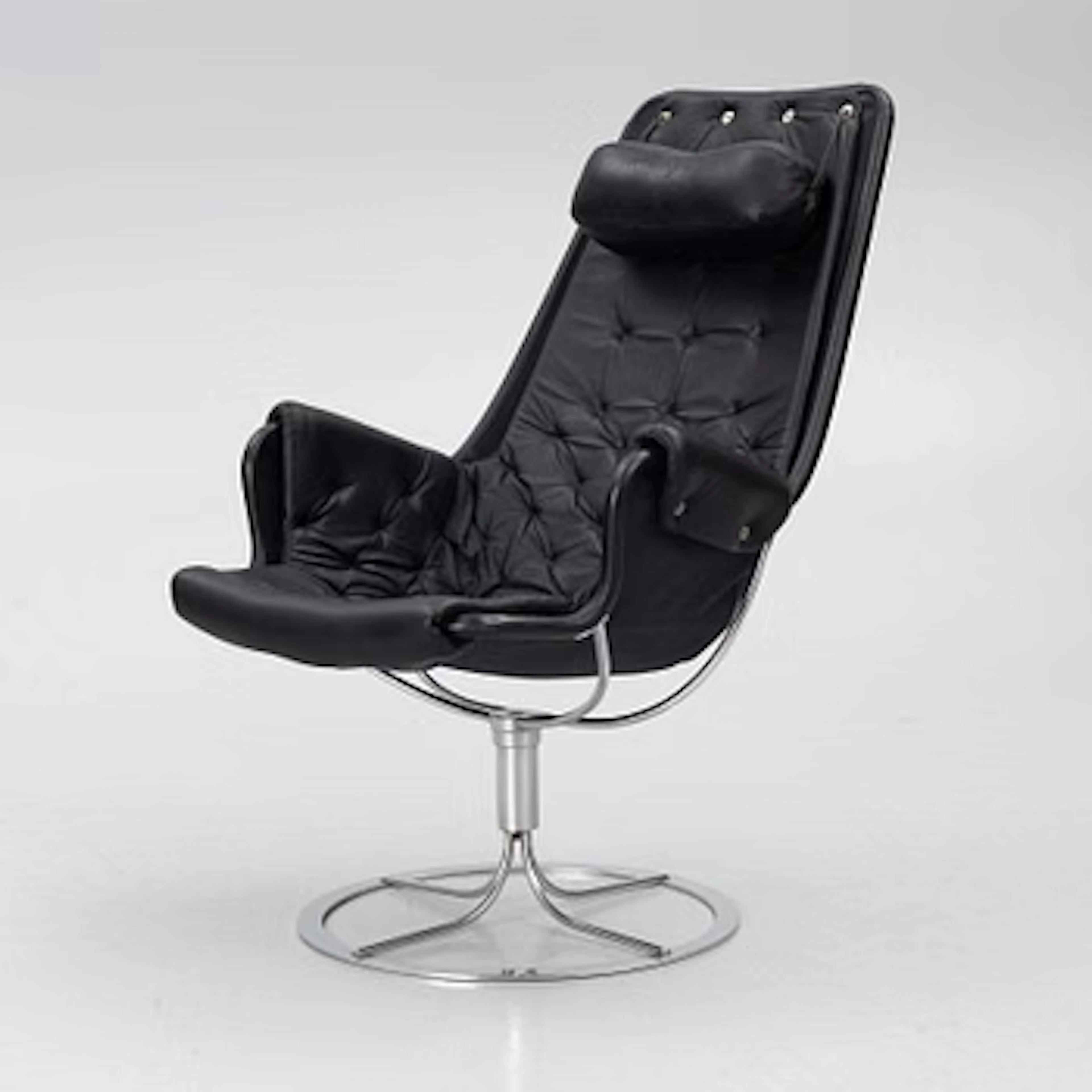 Bruno Mathsson, Armchair. Bruno Mathsson. “Jetson”, Dux.