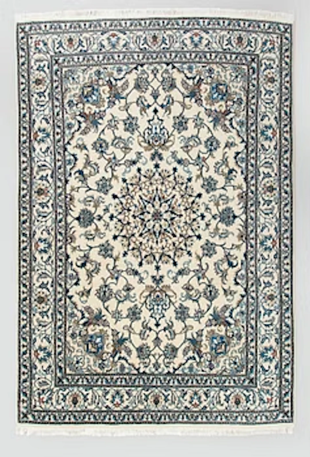 A Nain carpet, ca. 243 x 165 cm.