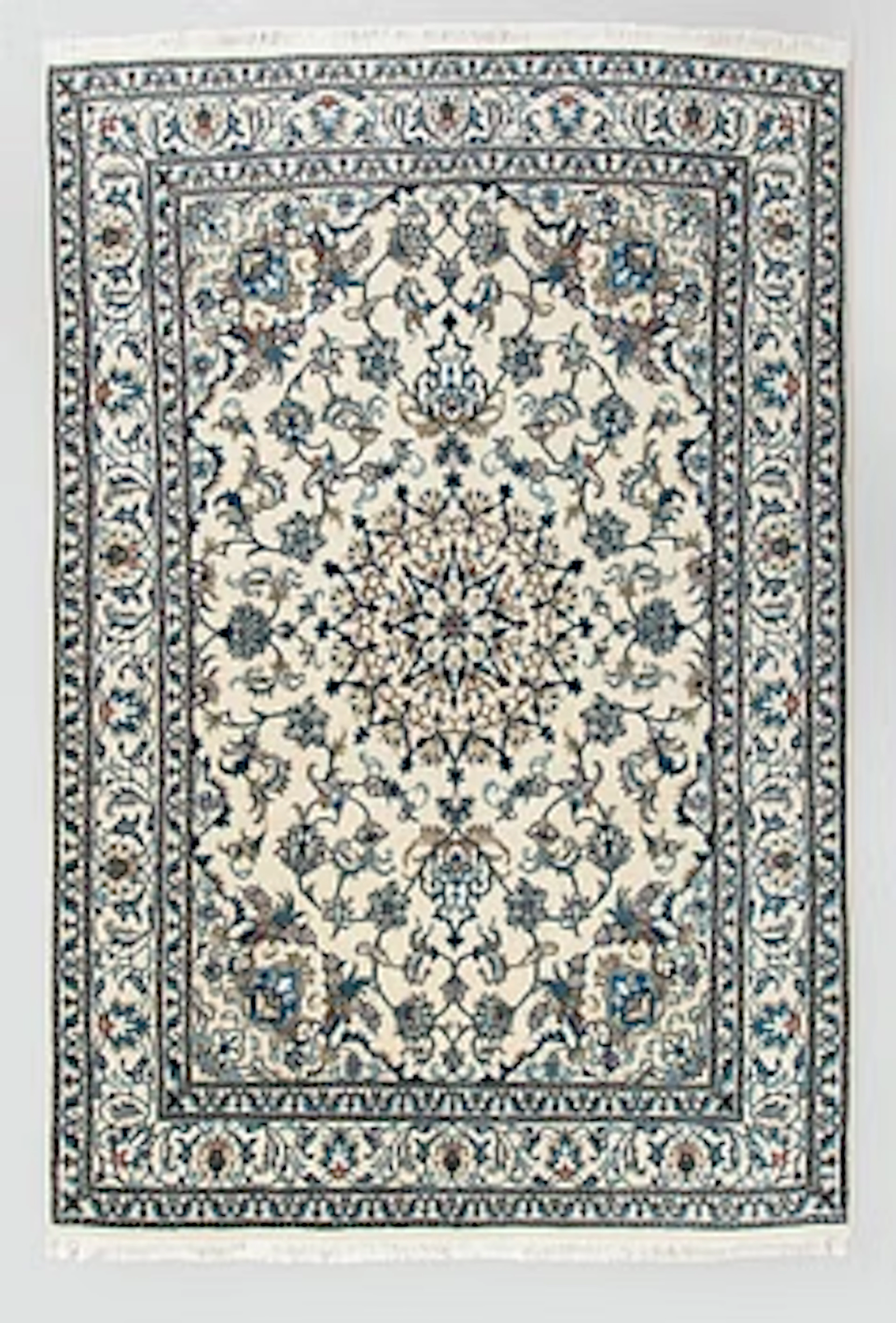 A Nain carpet, ca. 243 x 165 cm.