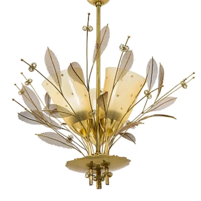 Paavo Tynell, A mid-20th-century '9029/3' chandelier for Taito, Finland.