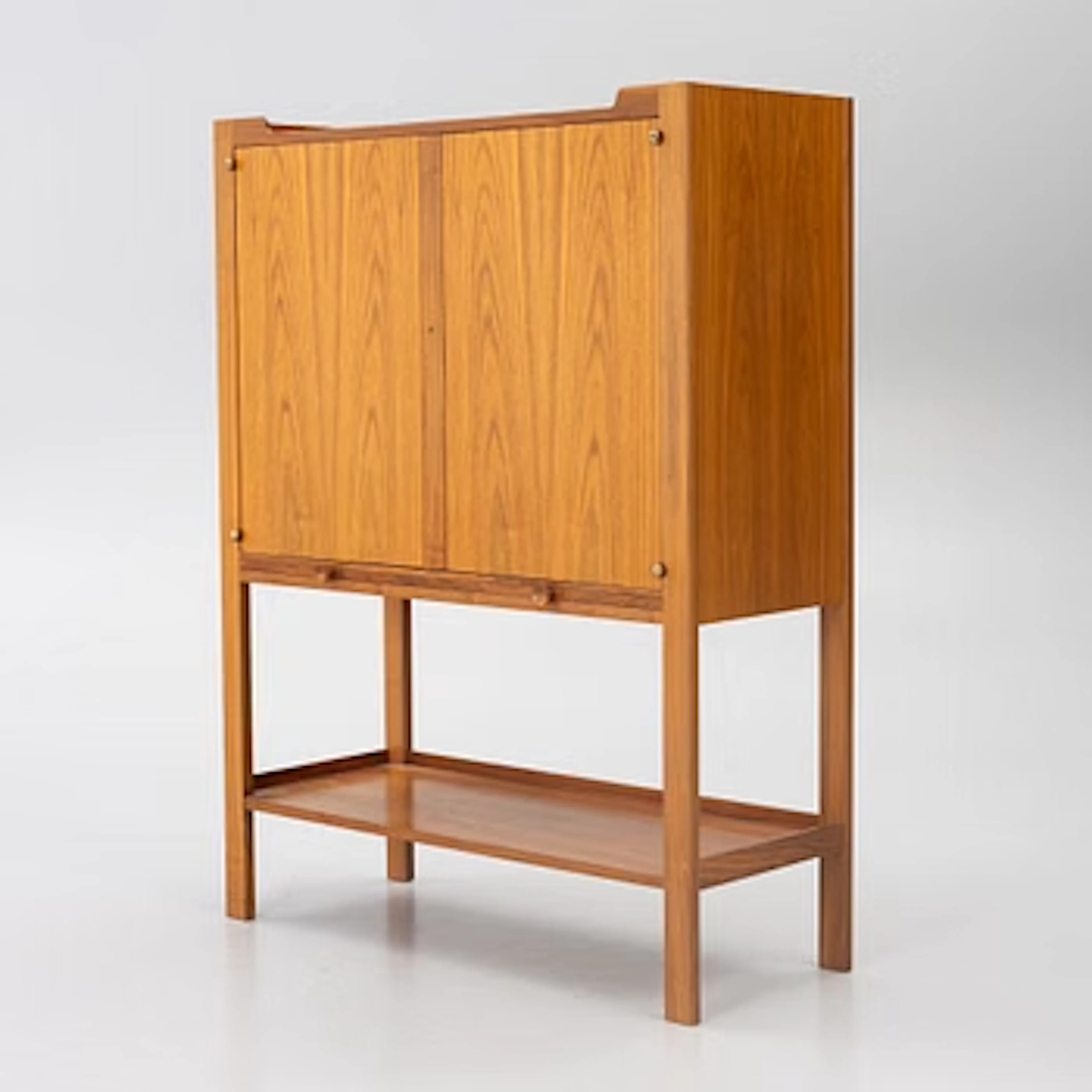 Josef Frank, Cabinet, model B 2135, Firma Svenskt Tenn, post 1985.