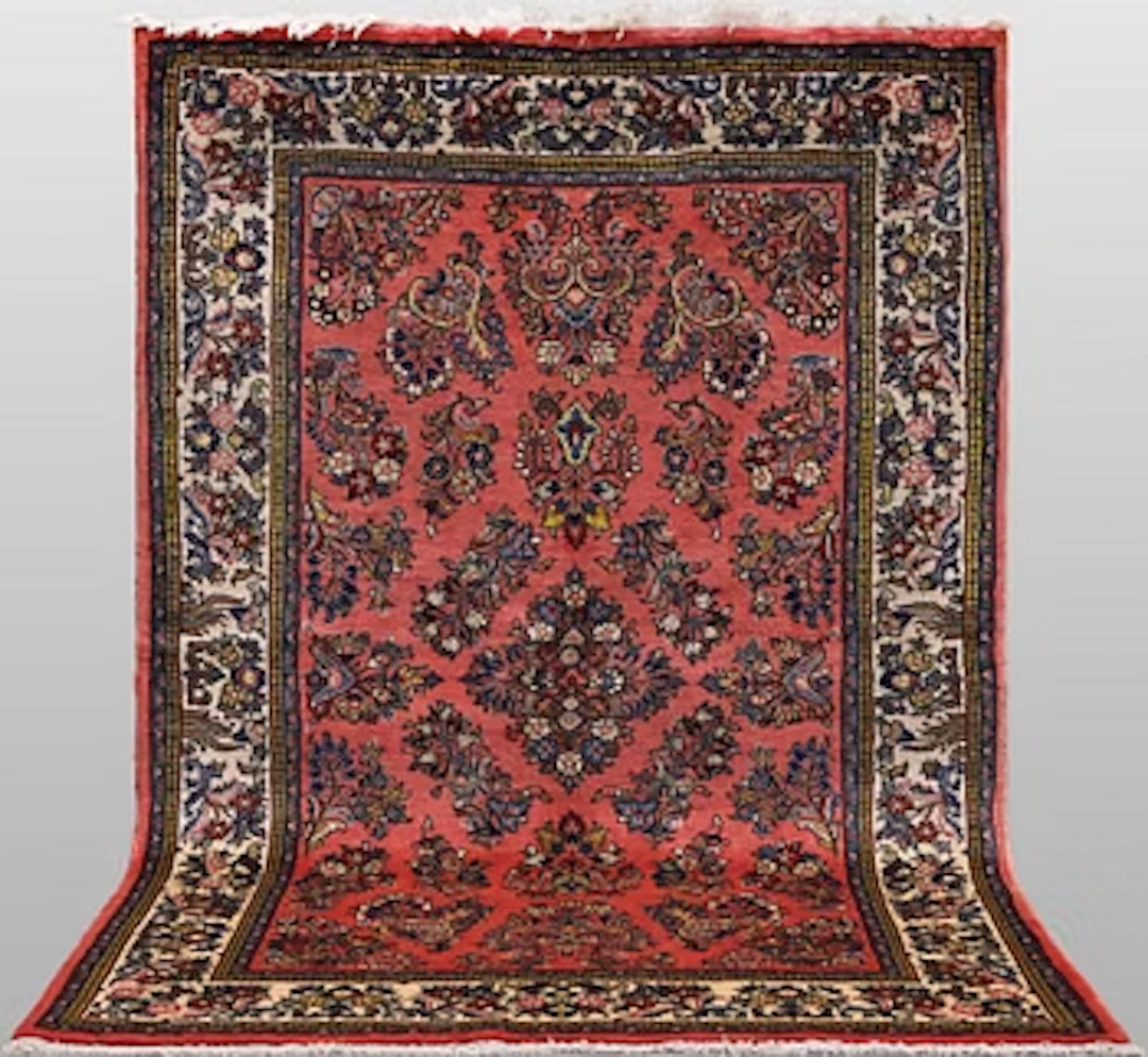 A Saruk carpet, 220 x 137 cm.