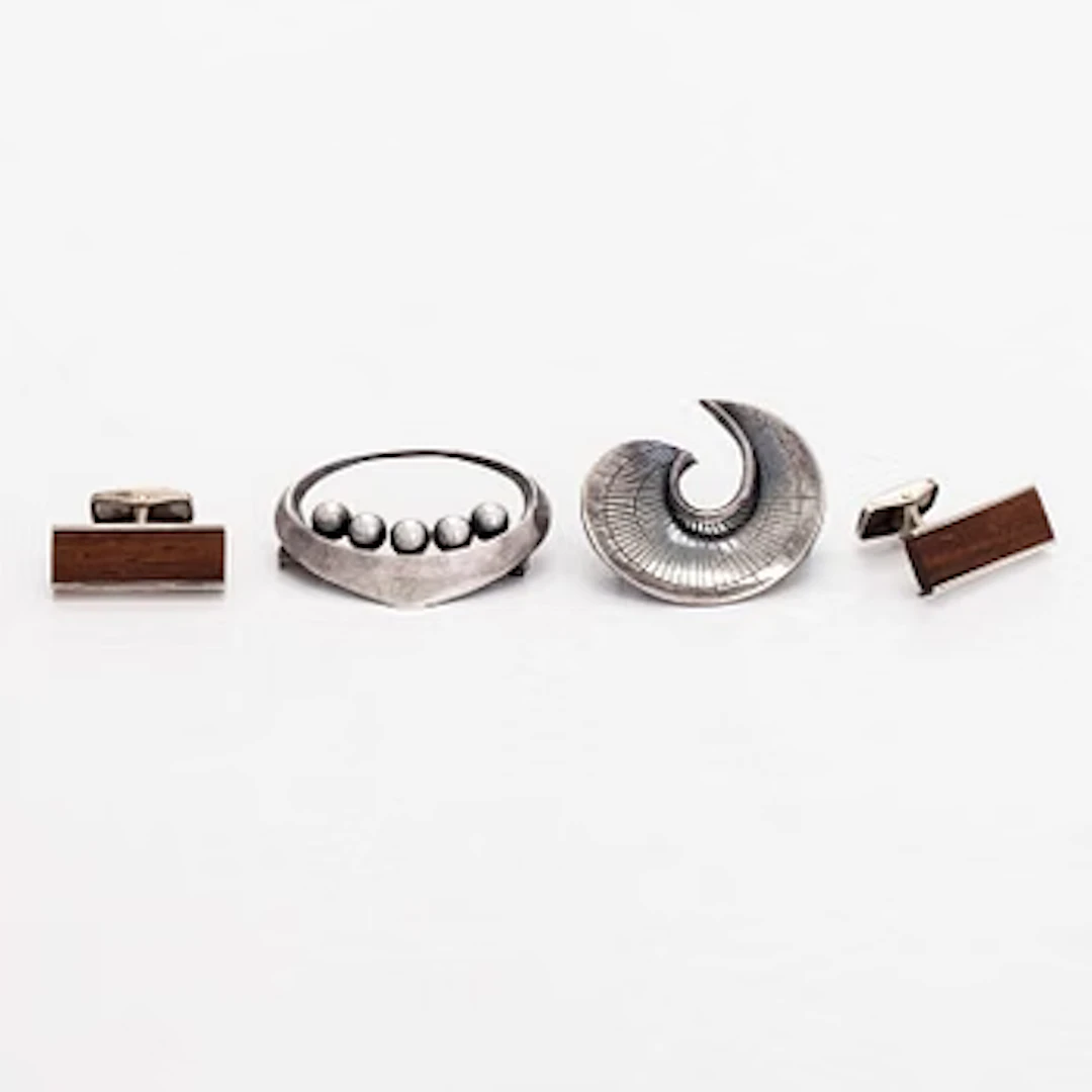 Erik Granit, Brooches and cufflinks, silver, wood, Helsinki, 1960s.