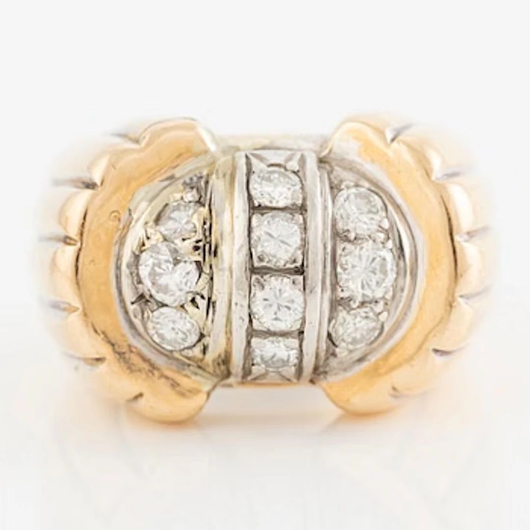 Ring, cocktail ring, 18K gold with brilliant-cut diamonds, 1950s.
