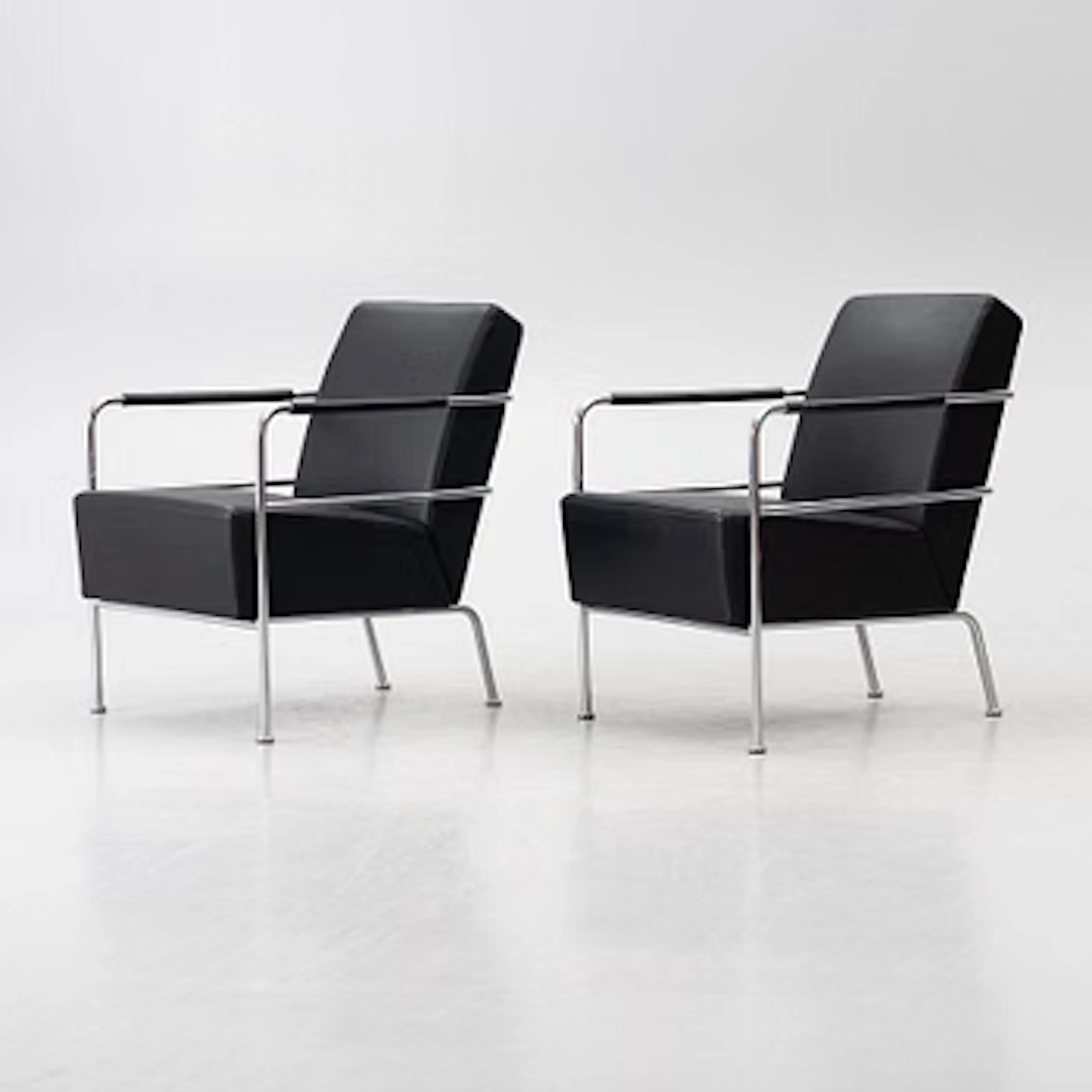 Gunilla Allard, Pair of armchairs, "Cinema", Lammhults.