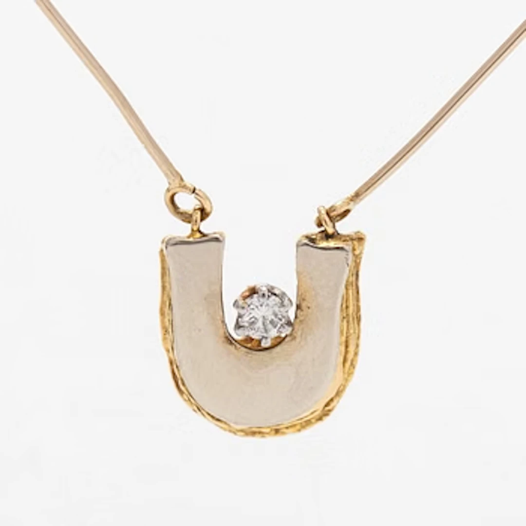 Juhani Linnovaara, "Legato", necklace, 18K gold, brilliant-cut diamond