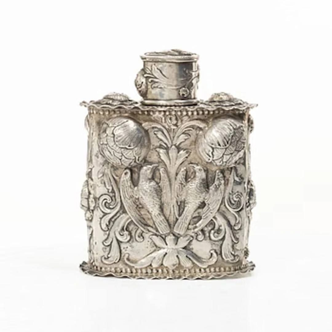 Silver tea caddy with lid, Baroque style, Germany, first half of the