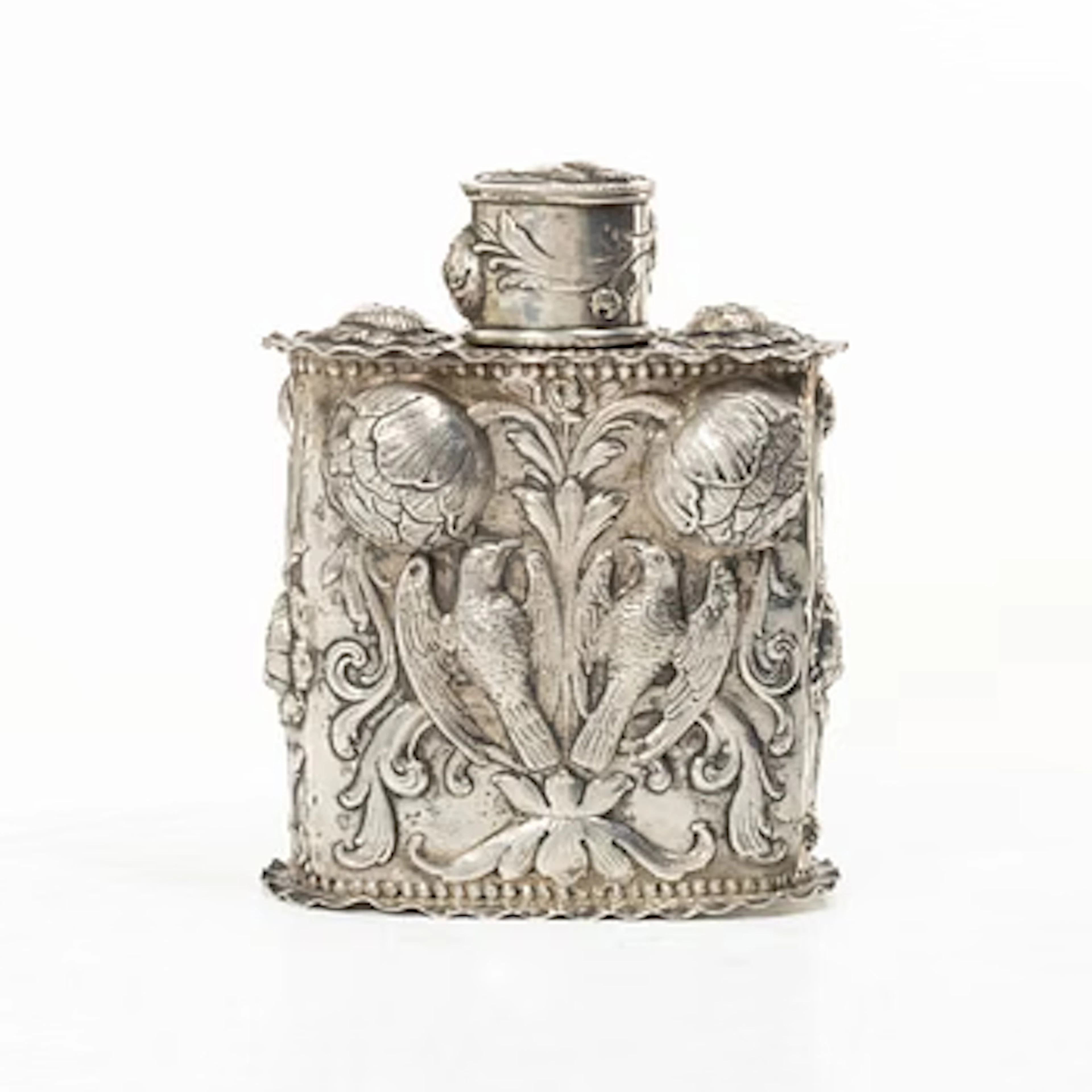 Silver tea caddy with lid, Baroque style, Germany, first half of the