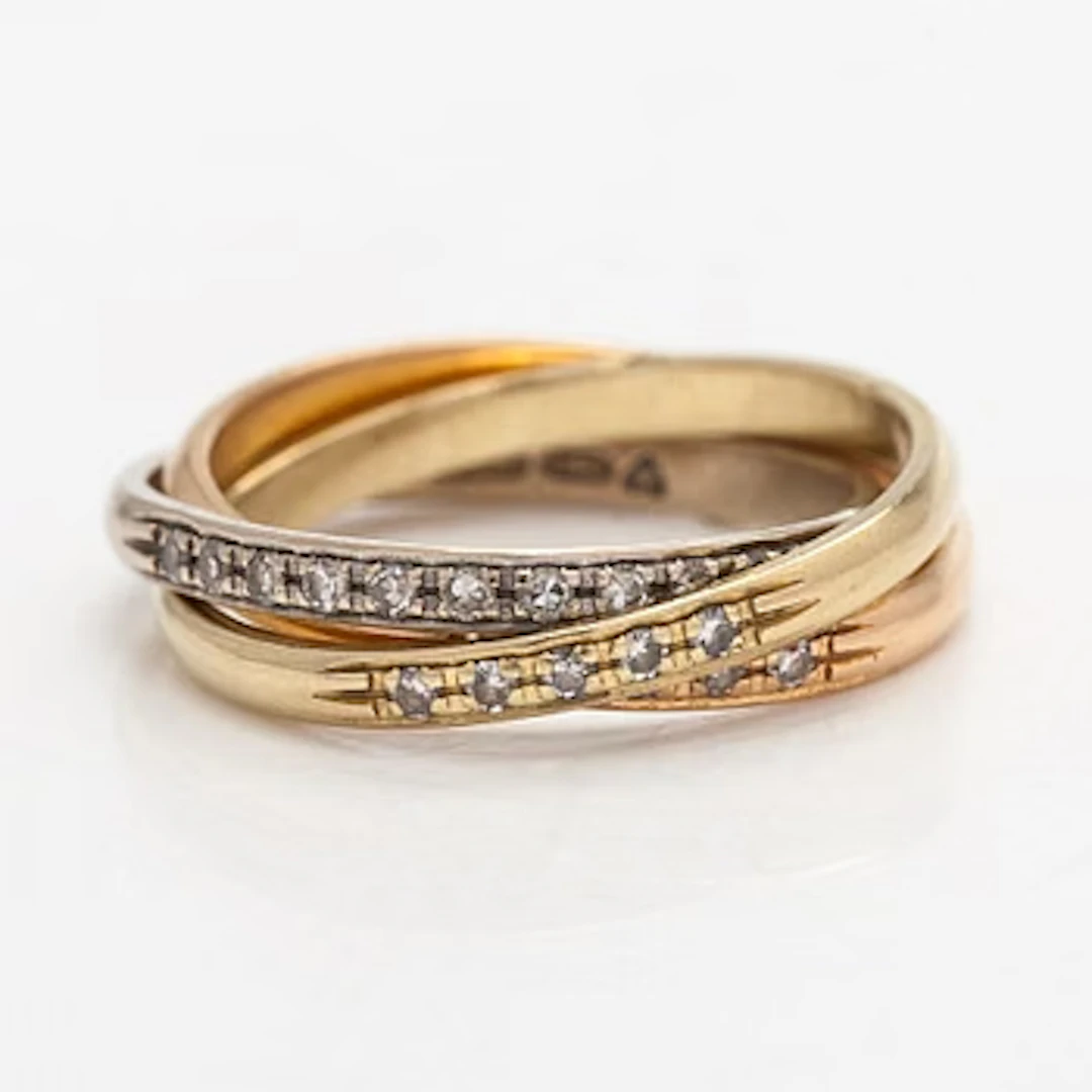 Ring, 8/8 cut diamonds, 18K gold in three colours. Kupittaan Kulta, Turku 1986.