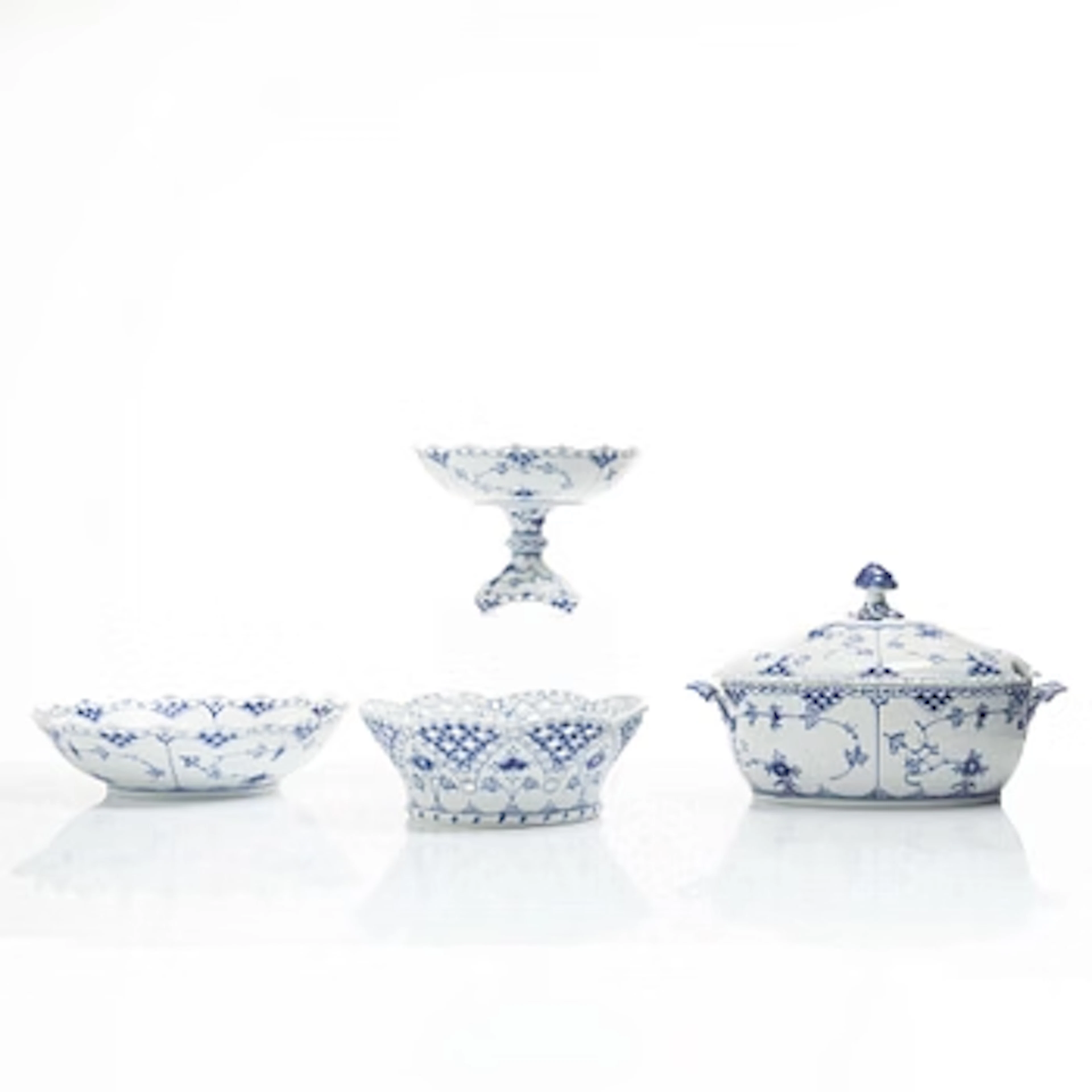 Royal Copenhagen, A group of three "Blue fluted full lace" (Musselmalet