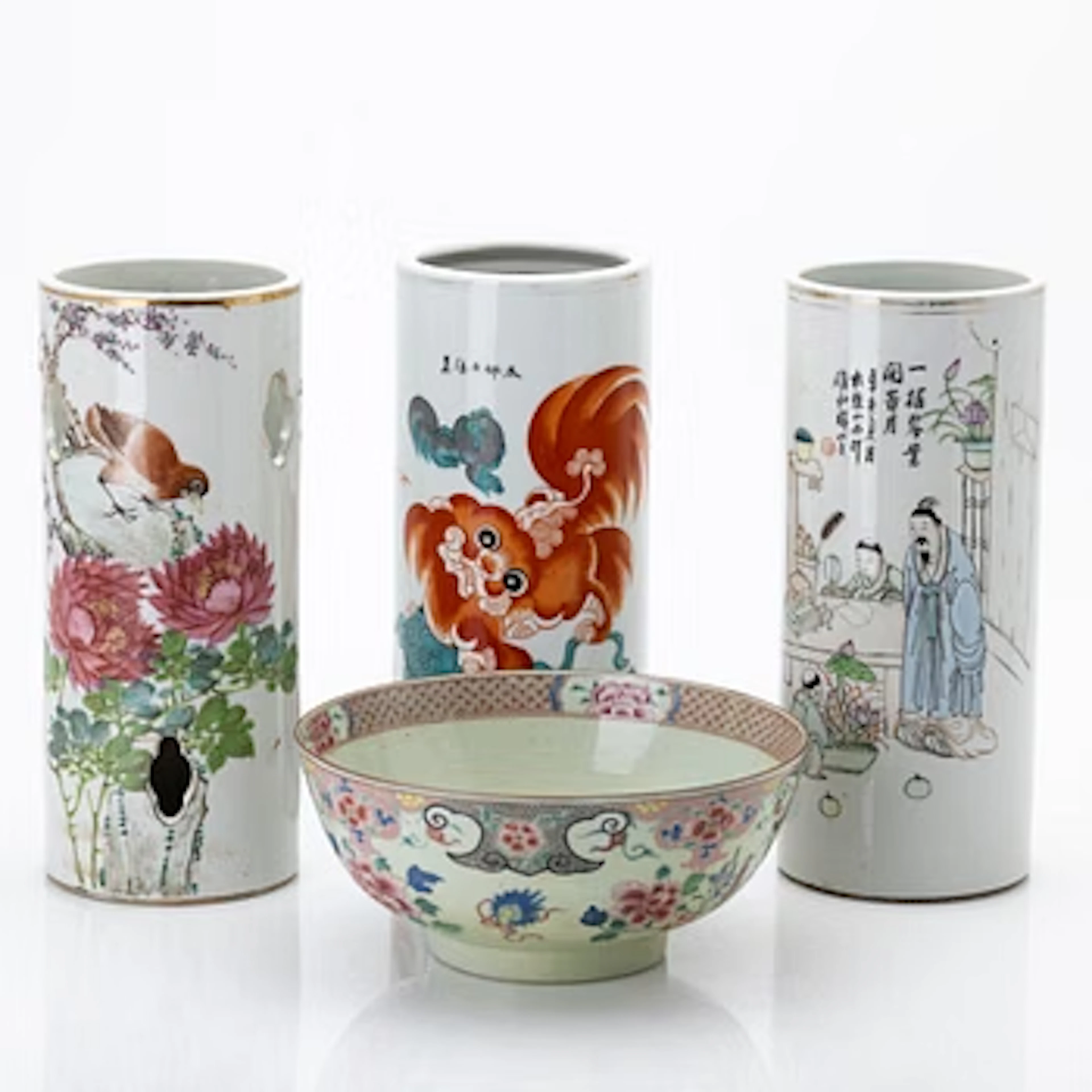 Lot of porcelain, 4 pieces, wig stands/brush pots and a bowl, China