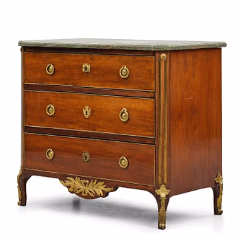 A Gustavian mahogany commode attributed to N. Dahlin (master in Stockholm