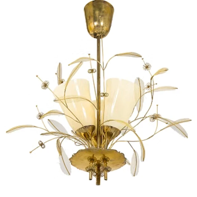 Paavo Tynell, A mid-20th-century '9029/3' chandelier for Taito, Finland.