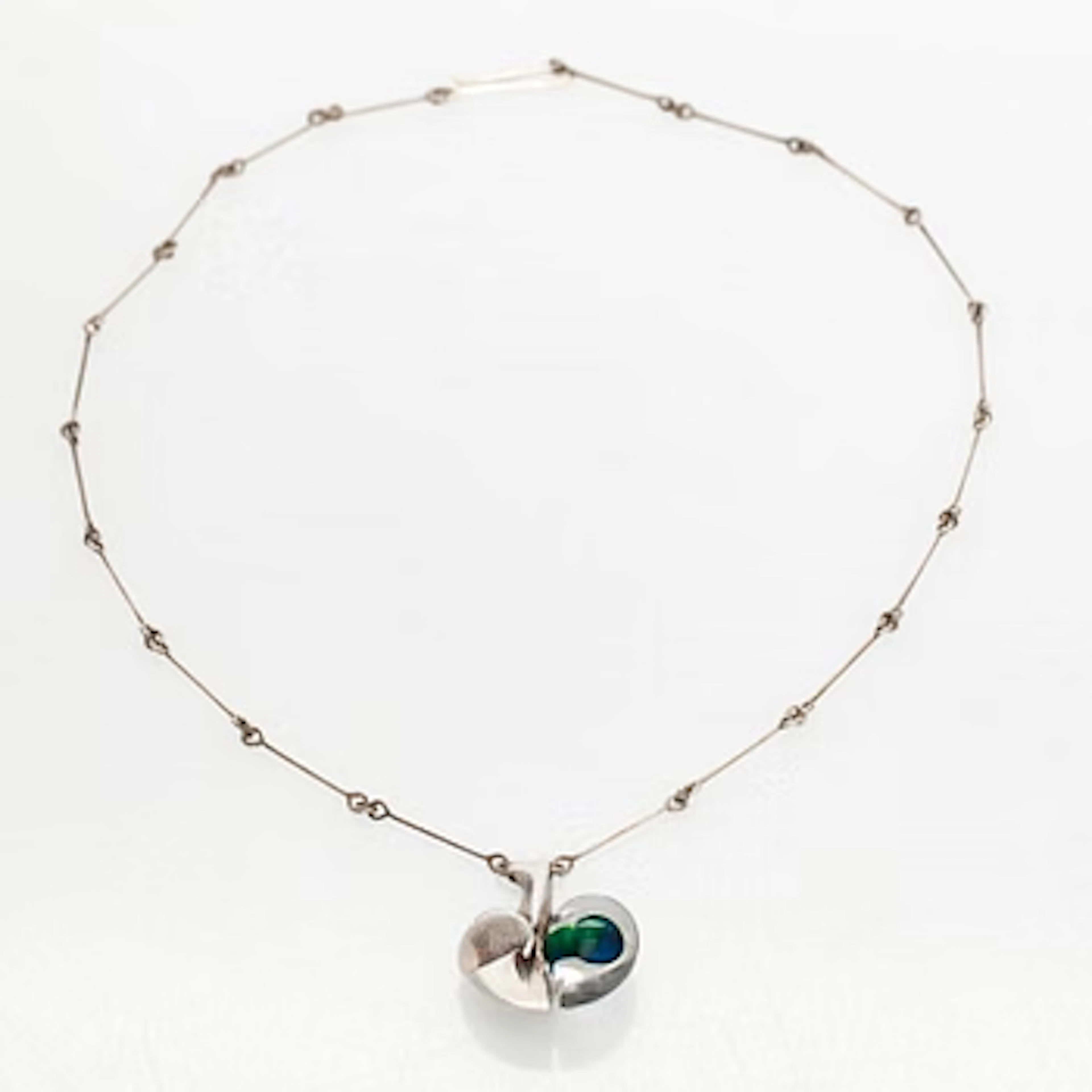 Björn Weckström, pendant, “Space apple”, silver, acrylic, Lapponia 1979.