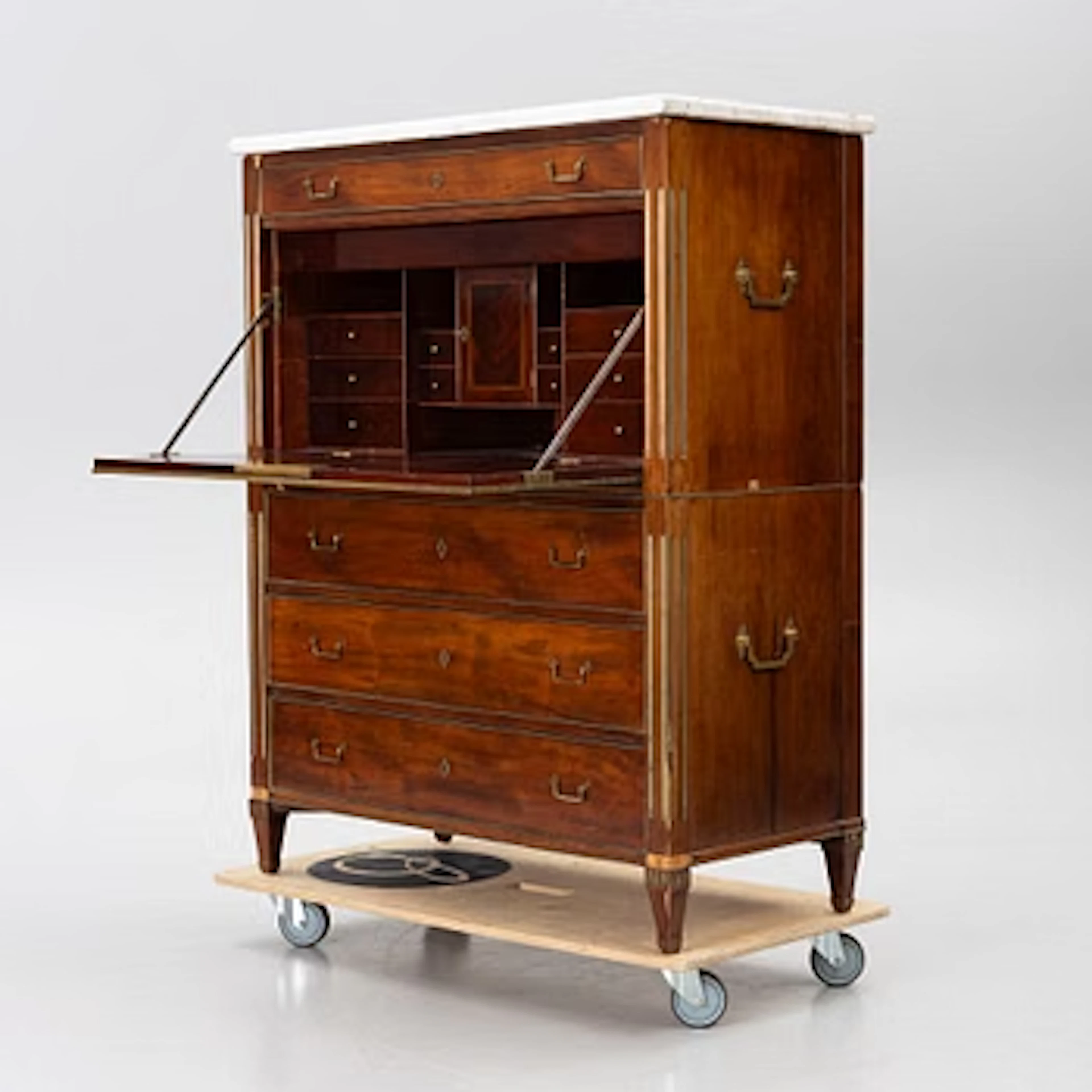 Writing desk, made in Stockholm, circa 1800, Late Gustavian.