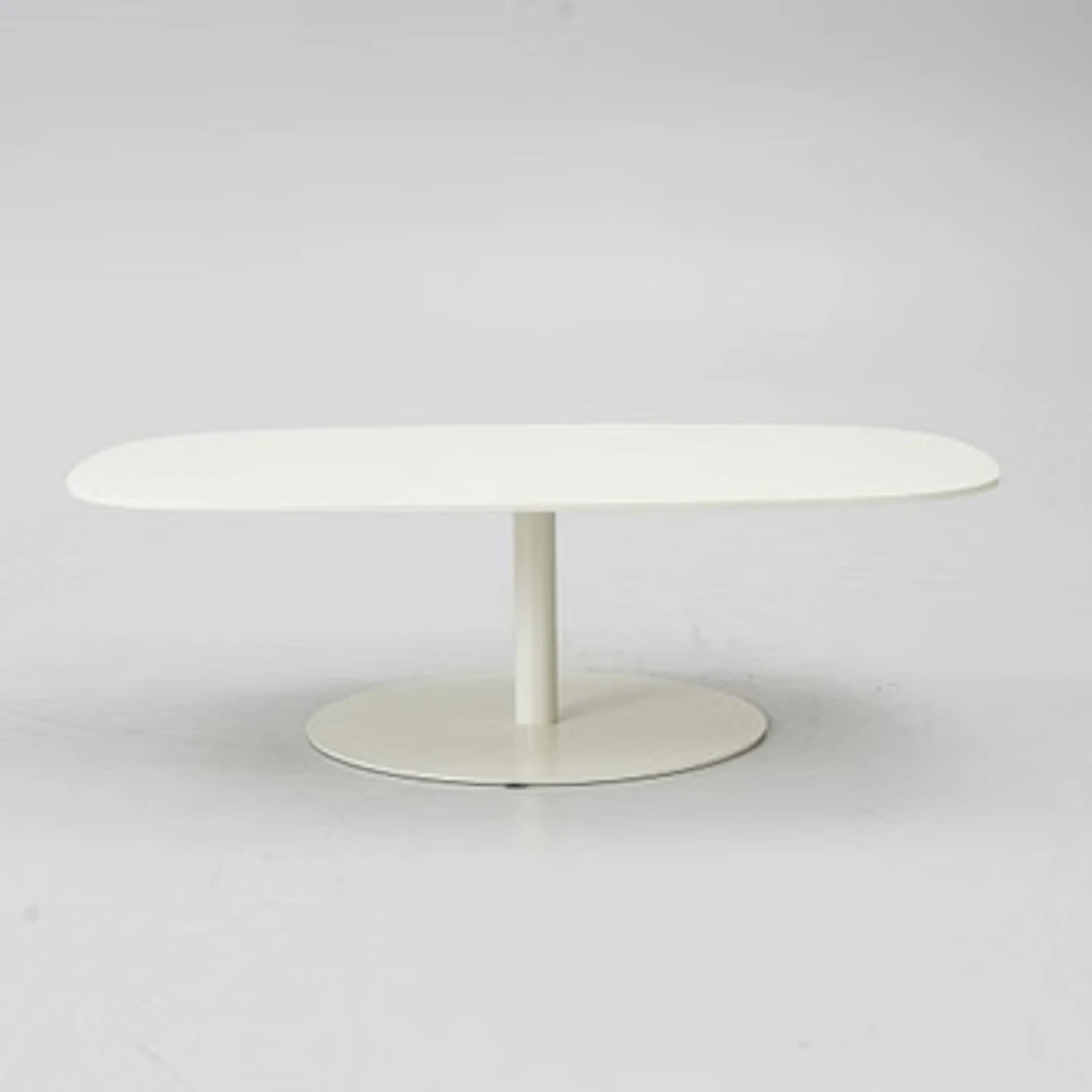Piero Lissoni, Coffee table, Fritz Hansen, 2006.