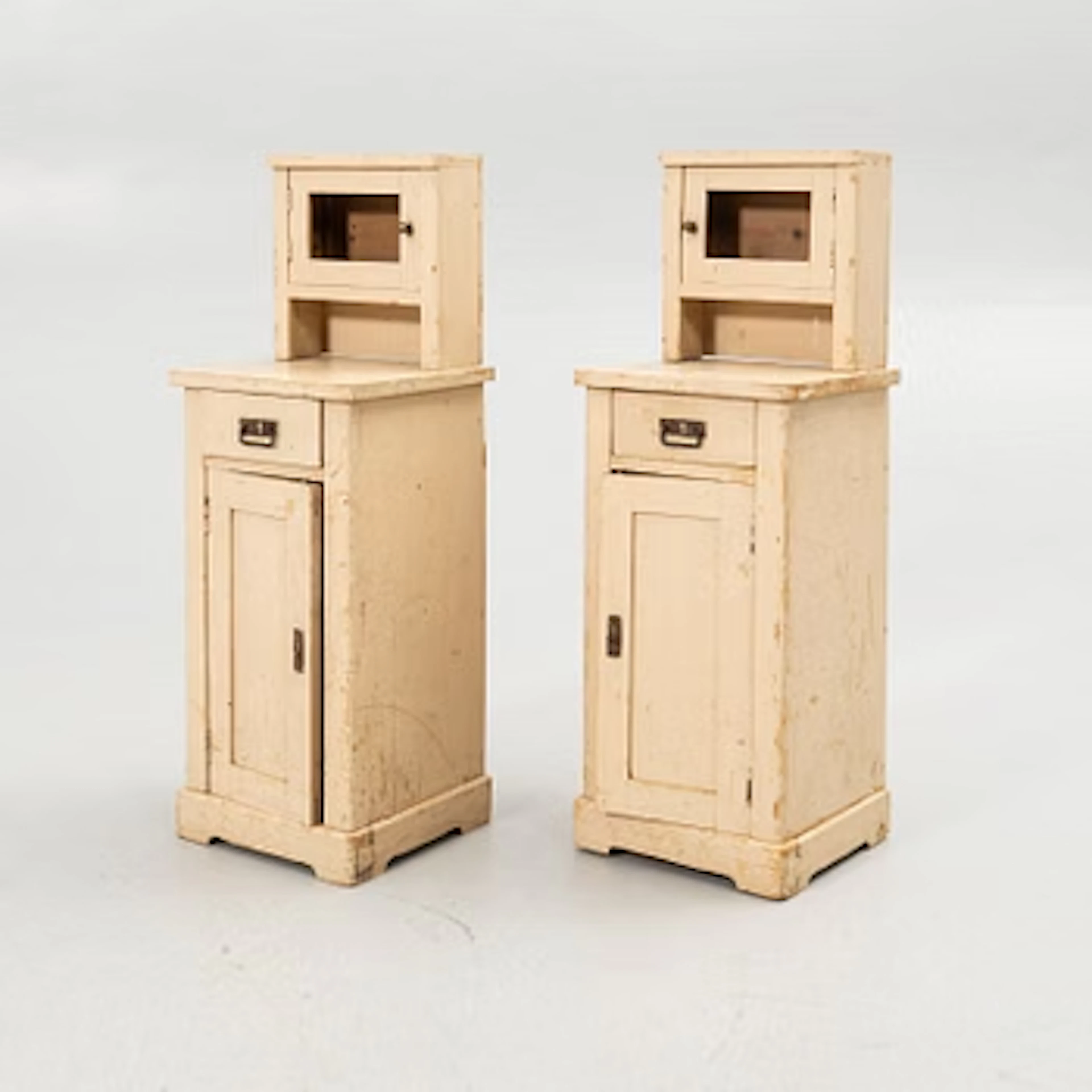 Bedside tables, a pair, first half of the 20th century.