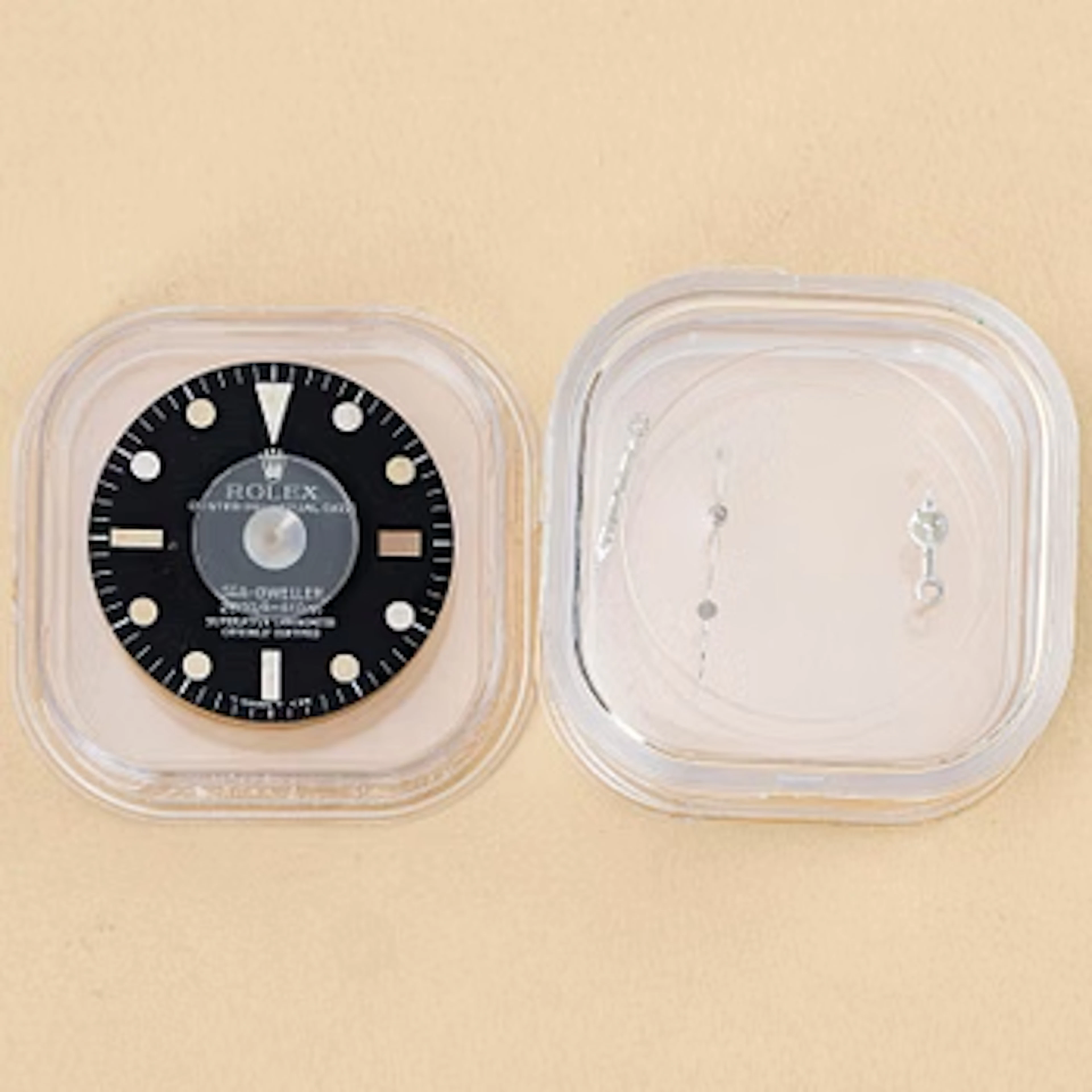 Rolex, dial and hands for Sea-Dweller ref. 1665, “Great White Mark