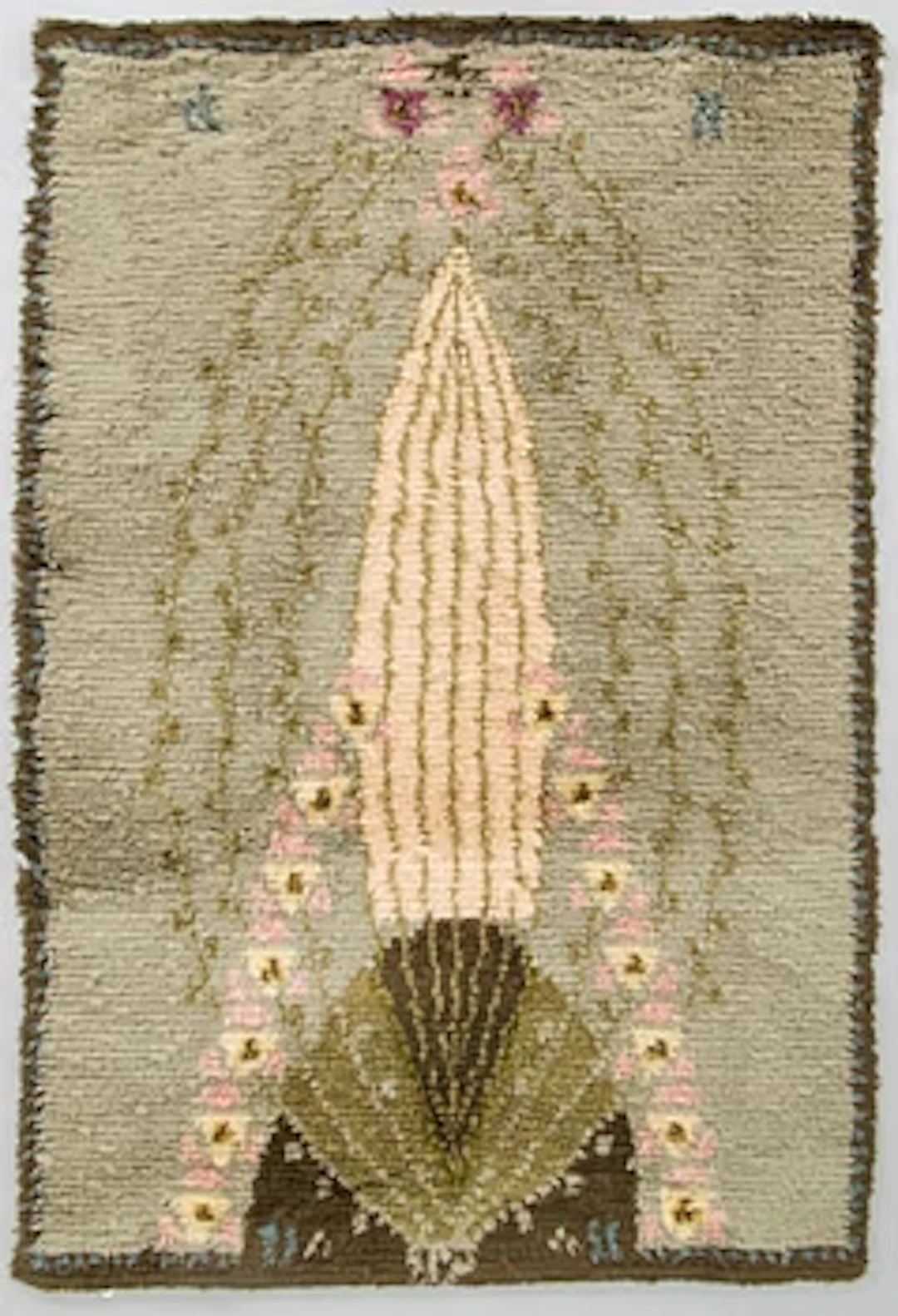 Eliel Saarinen, a Finnish long pile rug, model for the Friends of