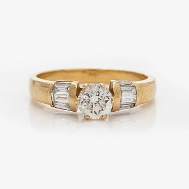 Ring, brilliant-cut diamond circa 1.05 ct, 18K gold.