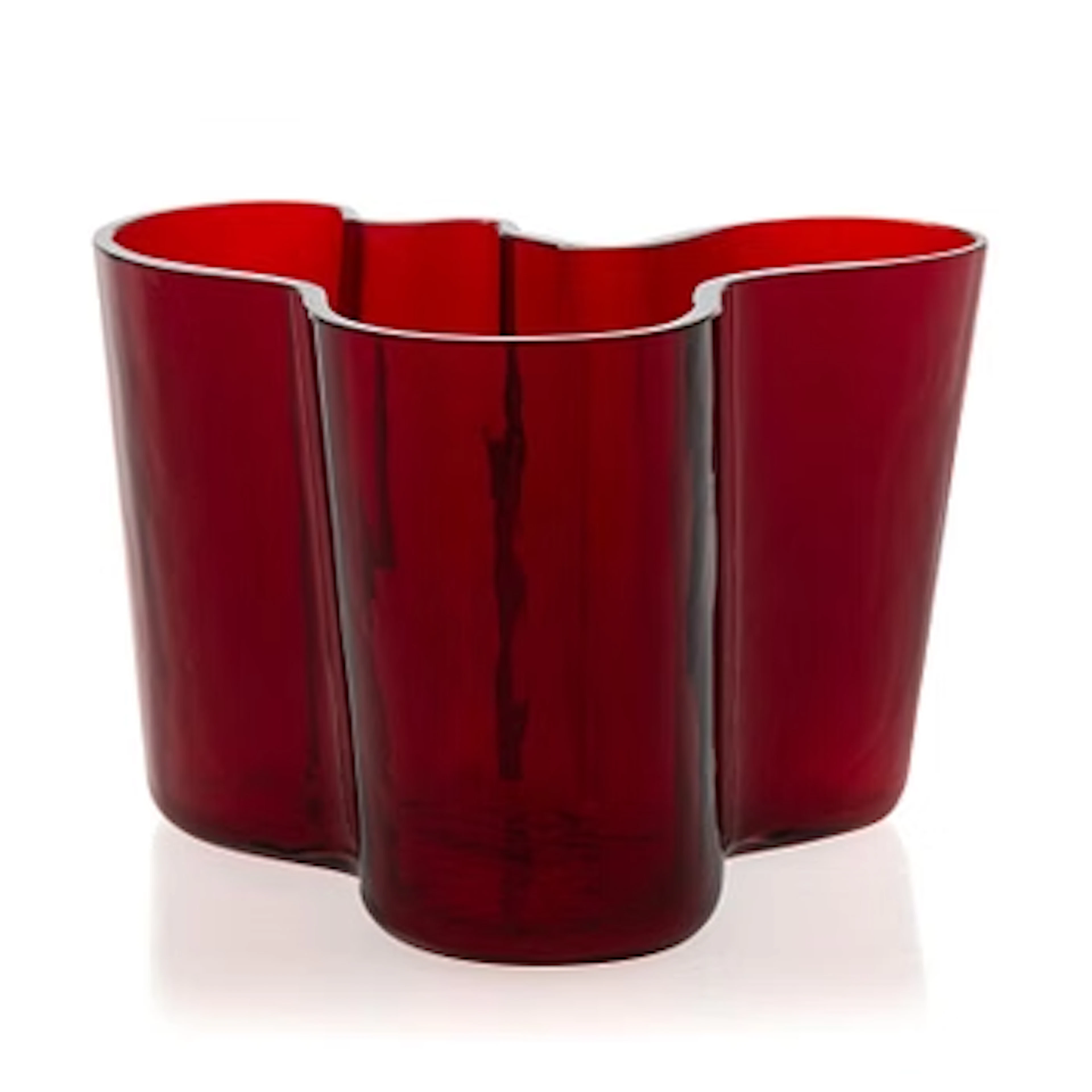 Alvar Aalto, vase, model 9750 signed Alvar Aalto Iittala.