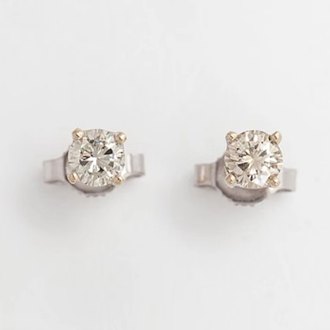 Earrings, brilliant-cut diamonds circa 0.40 ct in total, 14K white gold.
