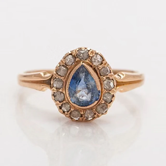 Ring, pear-shaped sapphire, rose-cut diamonds, 14K (56) gold.