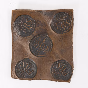 Fredrik I, a Swedish plate coin of 1/2 daler silver, Avesta 1742.