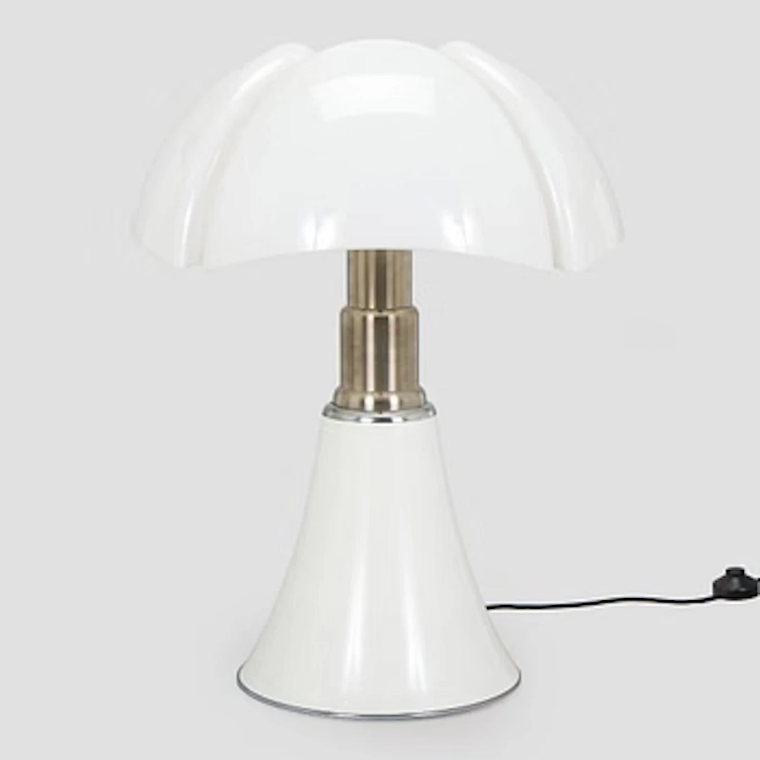 Gae Aulenti, a table lamp, "Pipistrello", Martinelli Luce, Italy