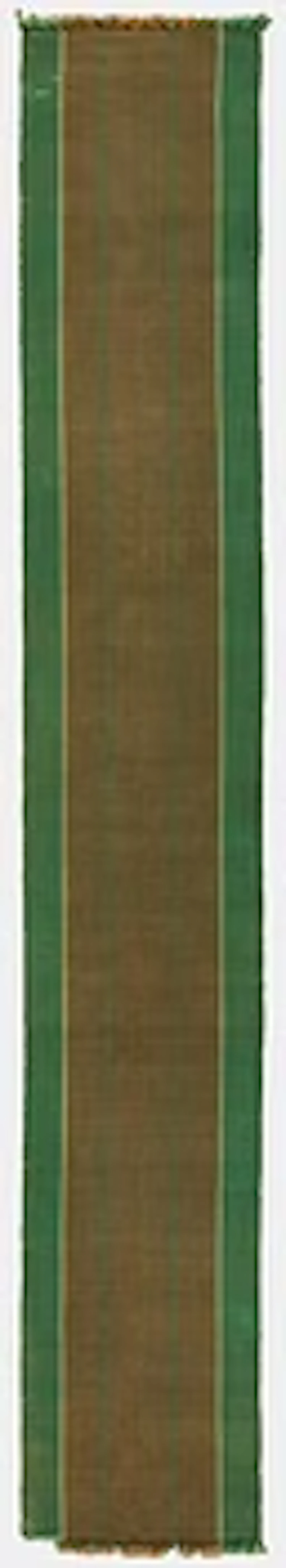 A runner, early 20th century. Ca. 395 x 62 cm.