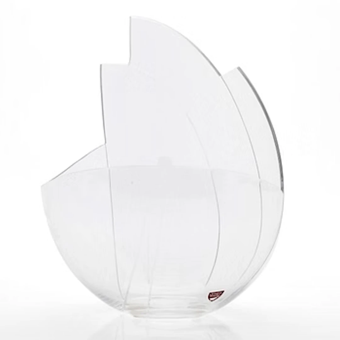 Gunnar Cyrén, Bowl, boat-shaped, Orrefors, 1983.