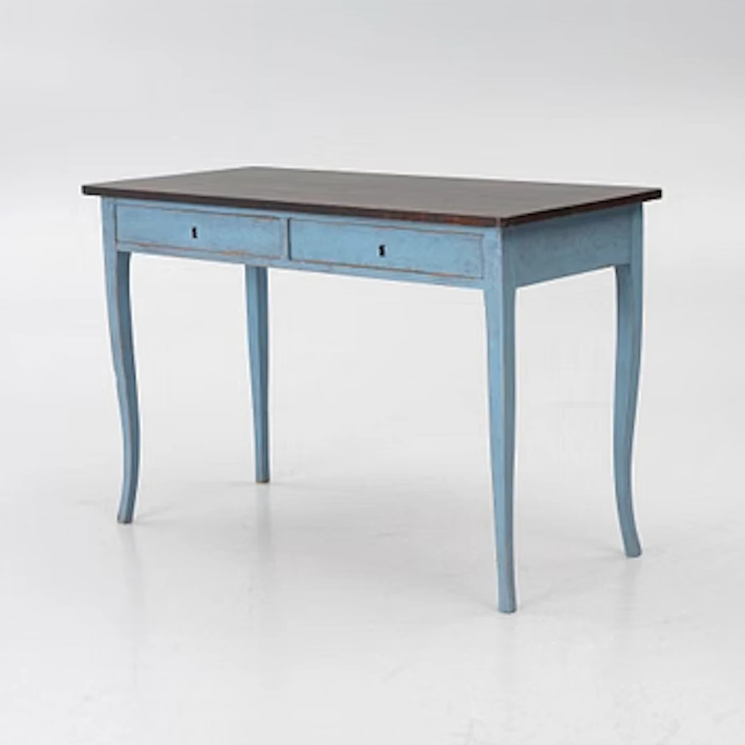 An early 20th century desk.