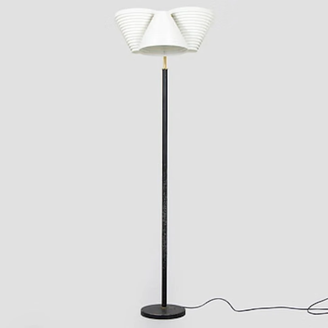 Alvar Aalto, a late 20th century 'A809' floorlamp for Valaisinpaja.