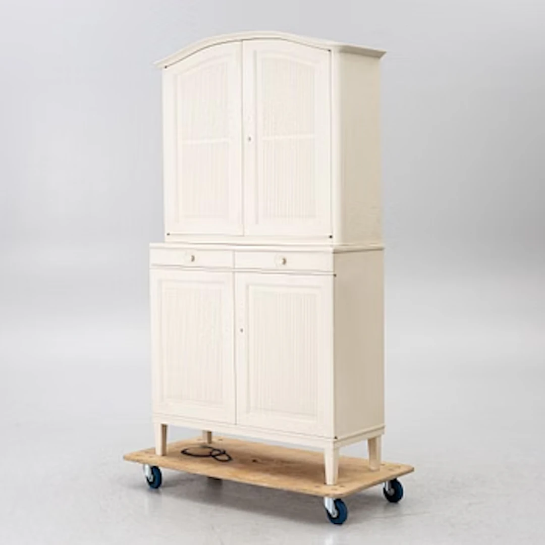 Carl Malmsten, cabinet, “Herrgården”, Svenska Möbelfabrikerna Bodafors, 1961.