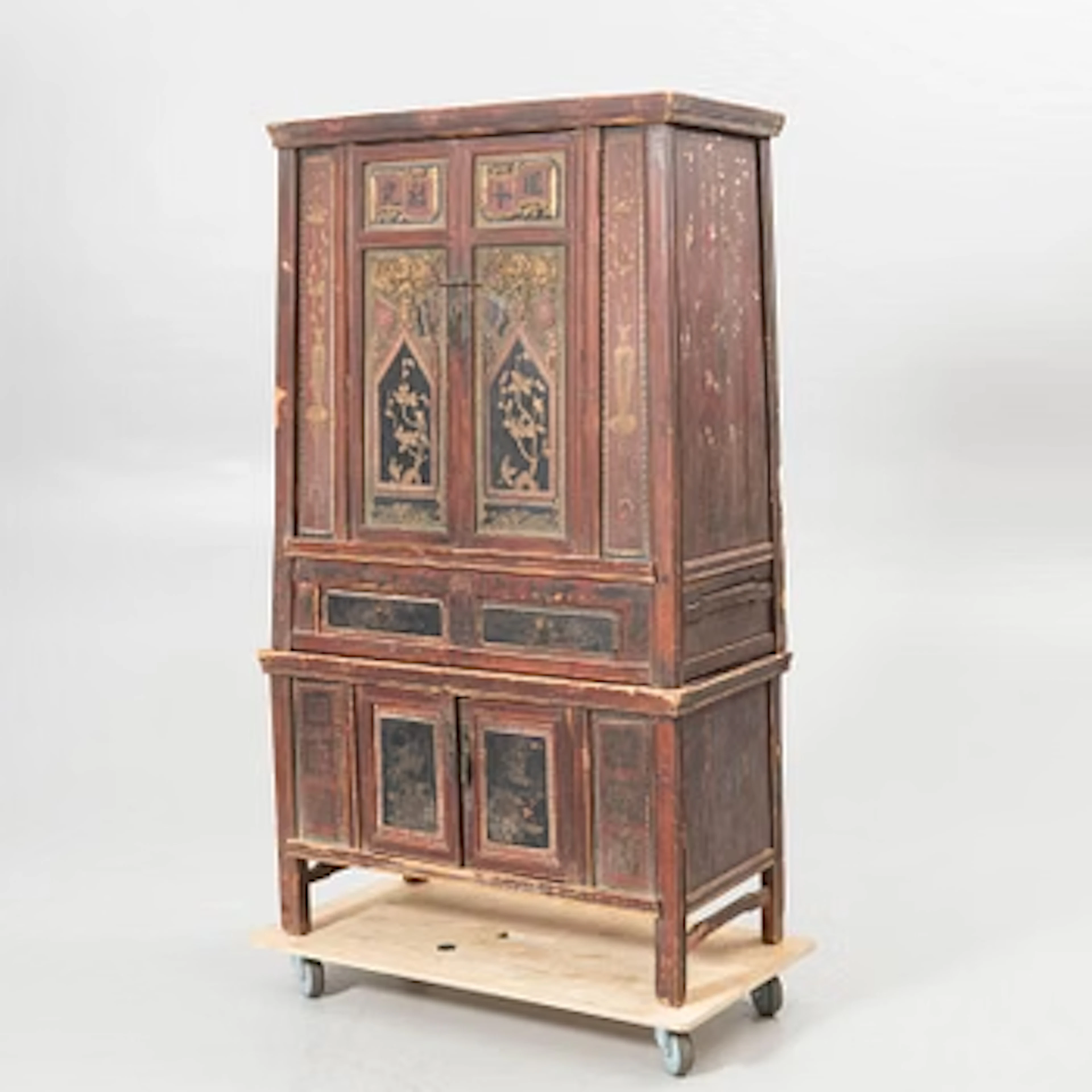 Cabinet, Asia, circa 1900.
