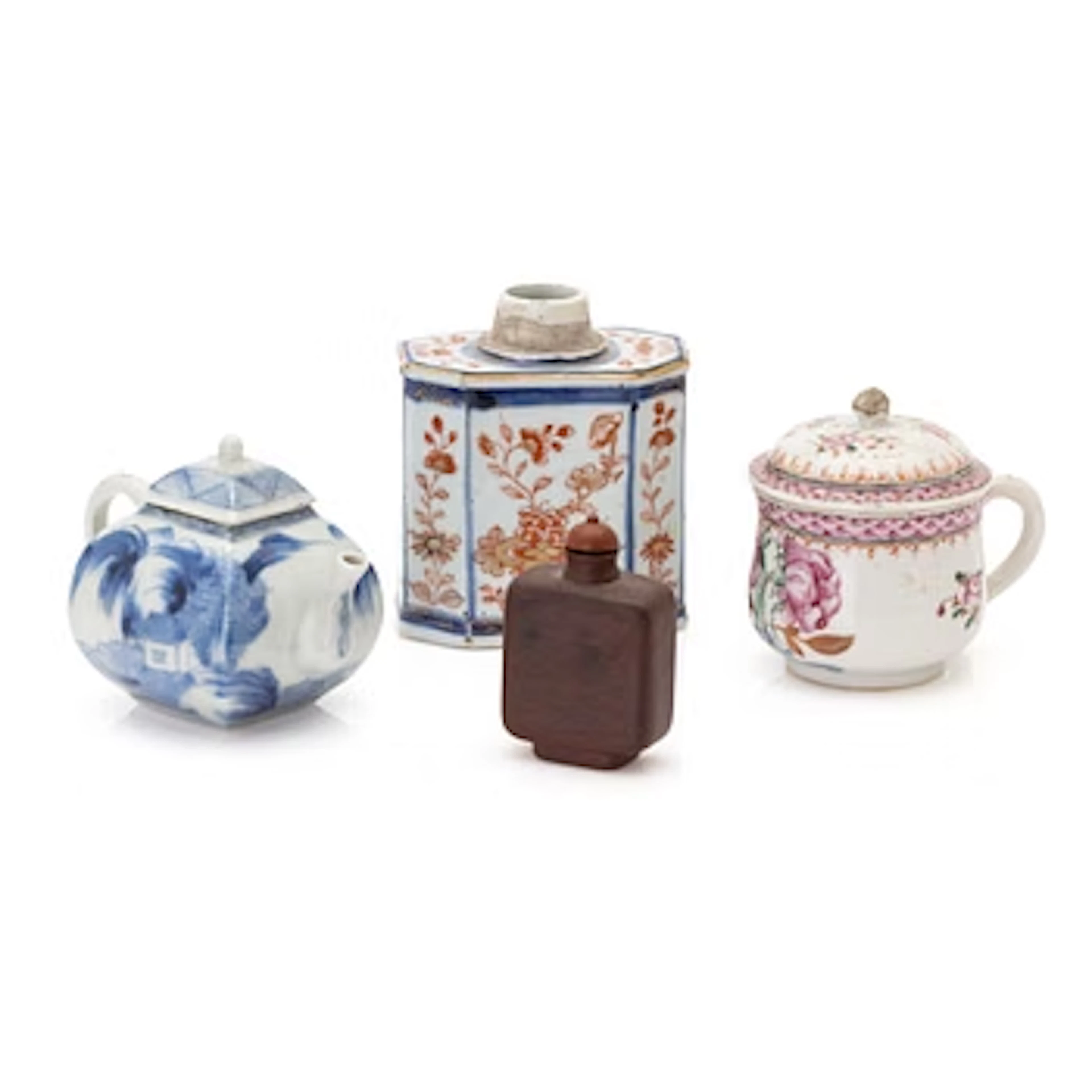 Lot of porcelain, 4 pieces, China, 18th/19th century.
