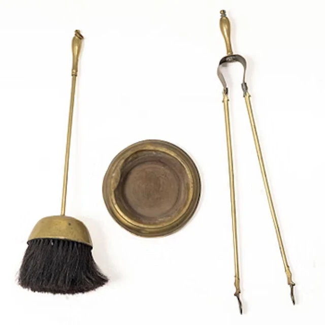 Brass utensils, 3 pieces, circa 1800.