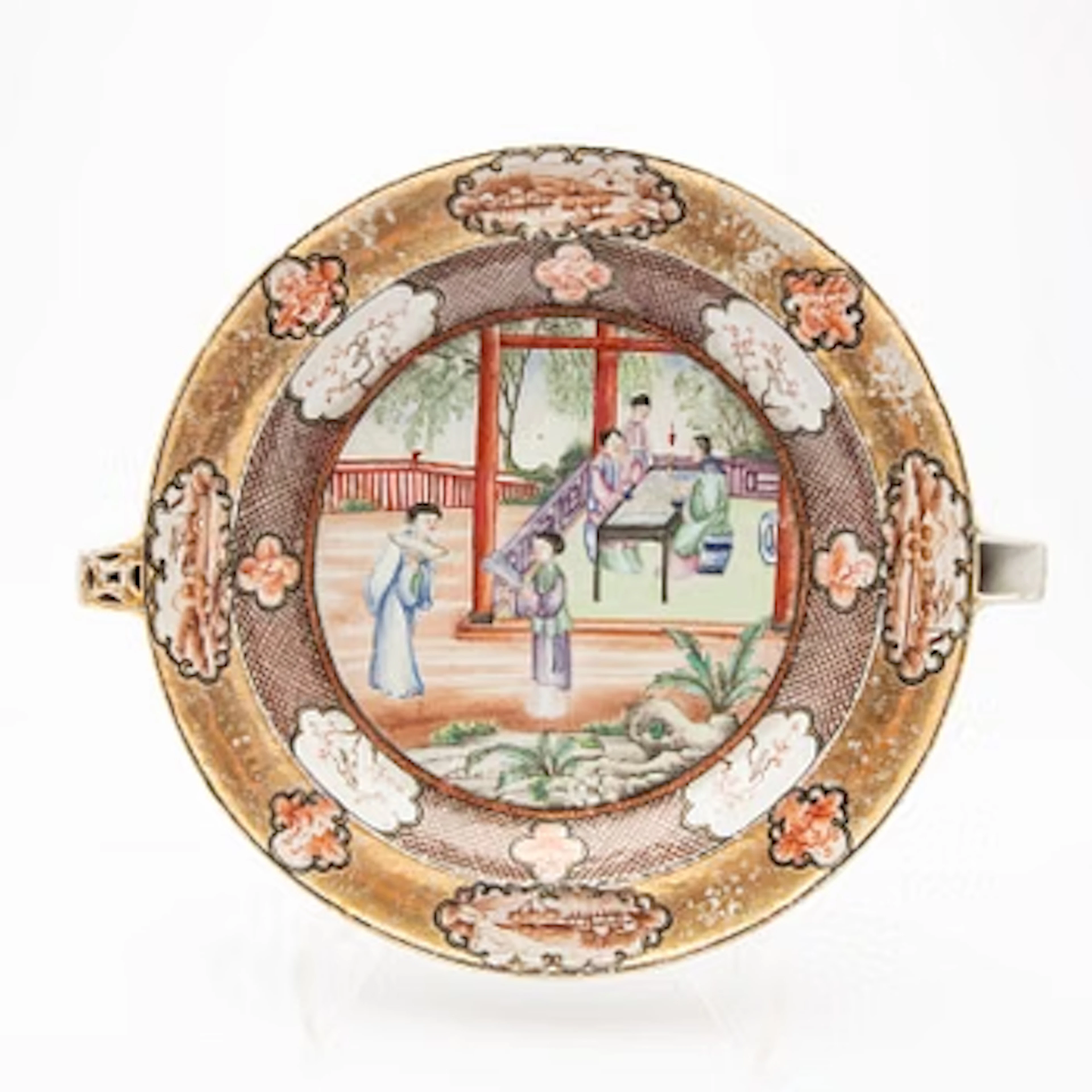 A 'Rockefeller' Chinese Export hot water dish, Qing dynasty, Qianlong