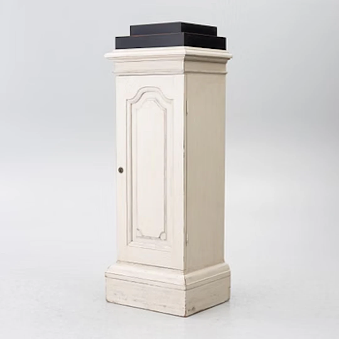 A cabinet, late 19th Century.