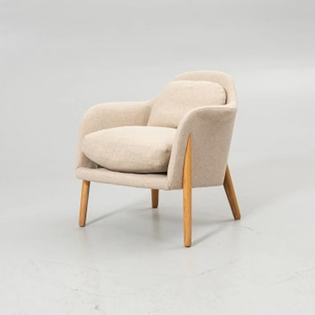 Armchair, model R1, Norrgavel, modern manufacture.