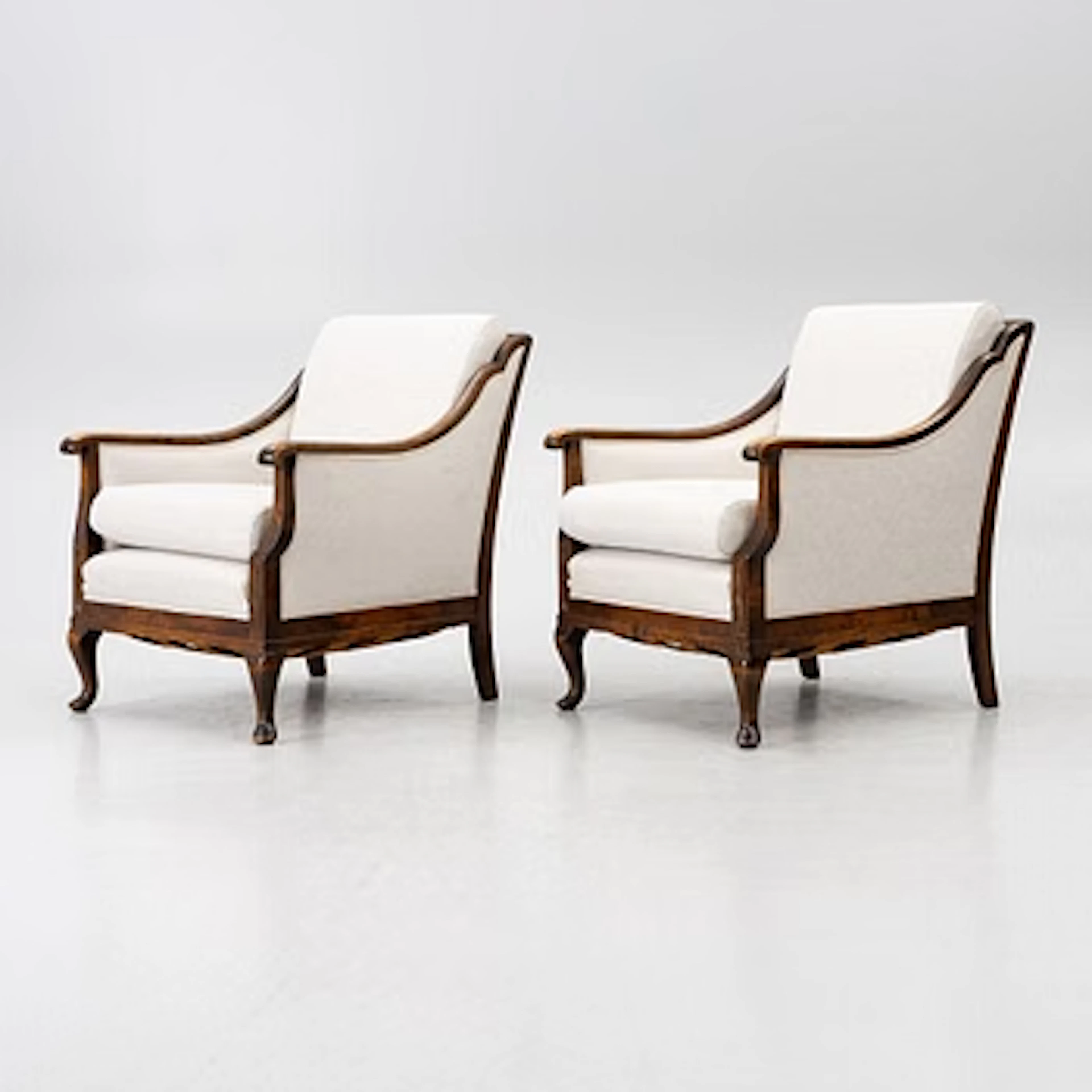 Armchairs, a pair, 1930s/40s.